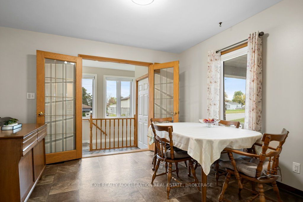 66 North Park Gardens Property Photo 12