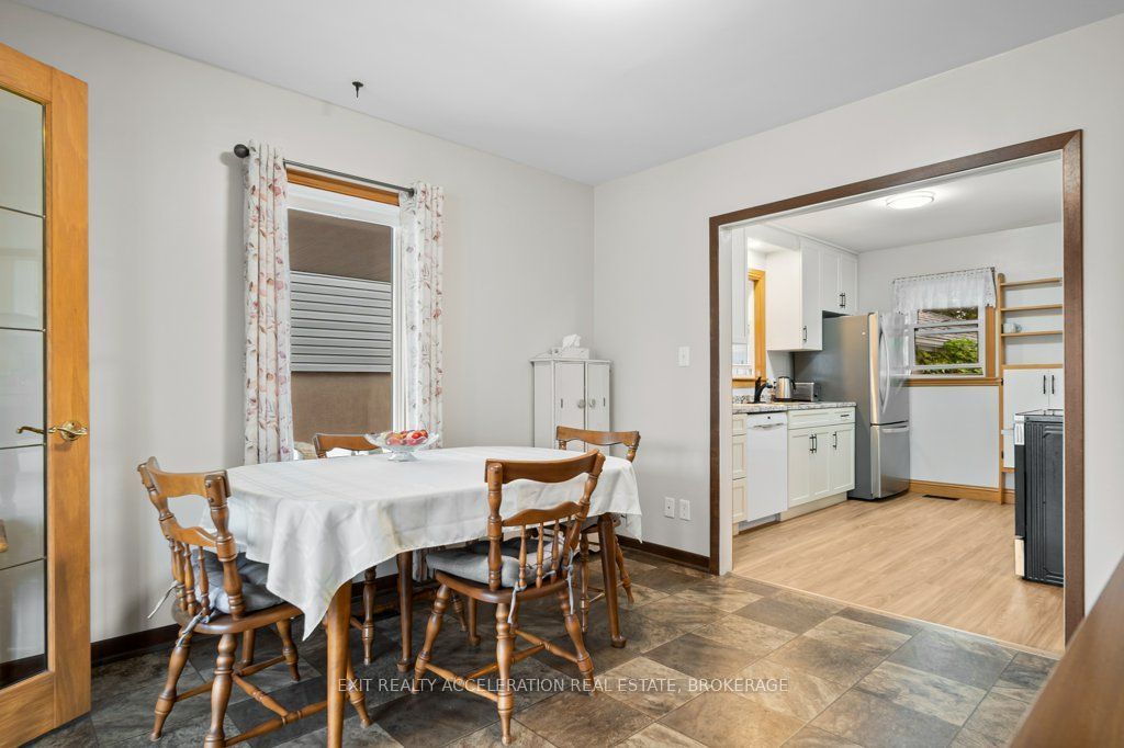66 North Park Gardens Property Photo 13