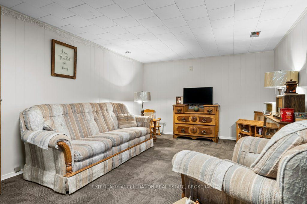 66 North Park Gardens Property Photo 29