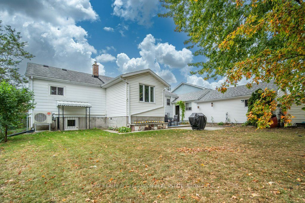 66 North Park Gardens Property Photo 37