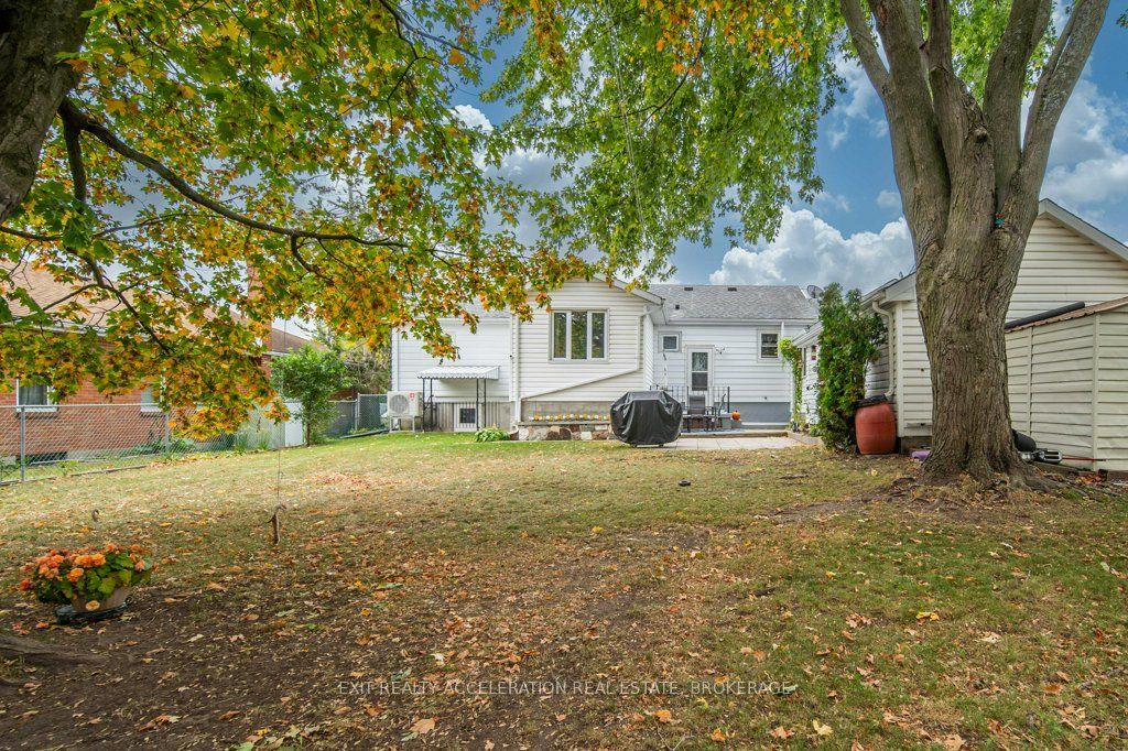66 North Park Gardens Property Photo 38