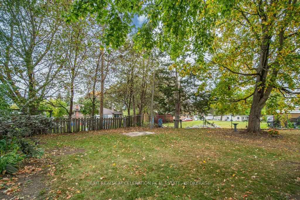 66 North Park Gardens Property Photo 45