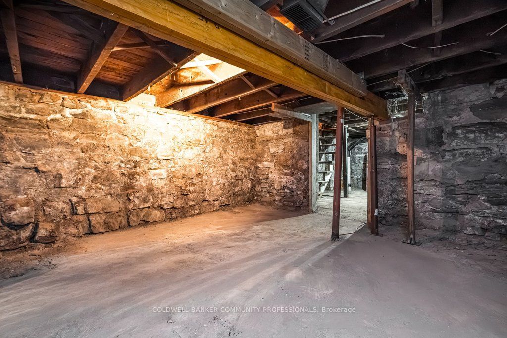 132 Herkimer Street Property Photo 44