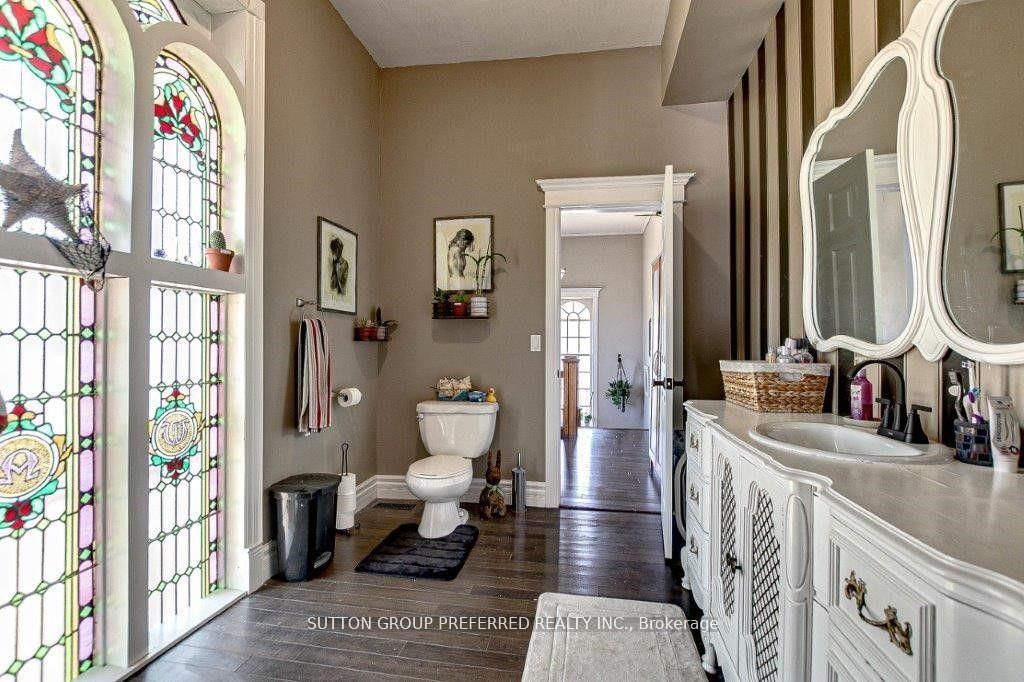 73 Fifth Avenue Property Photo 24