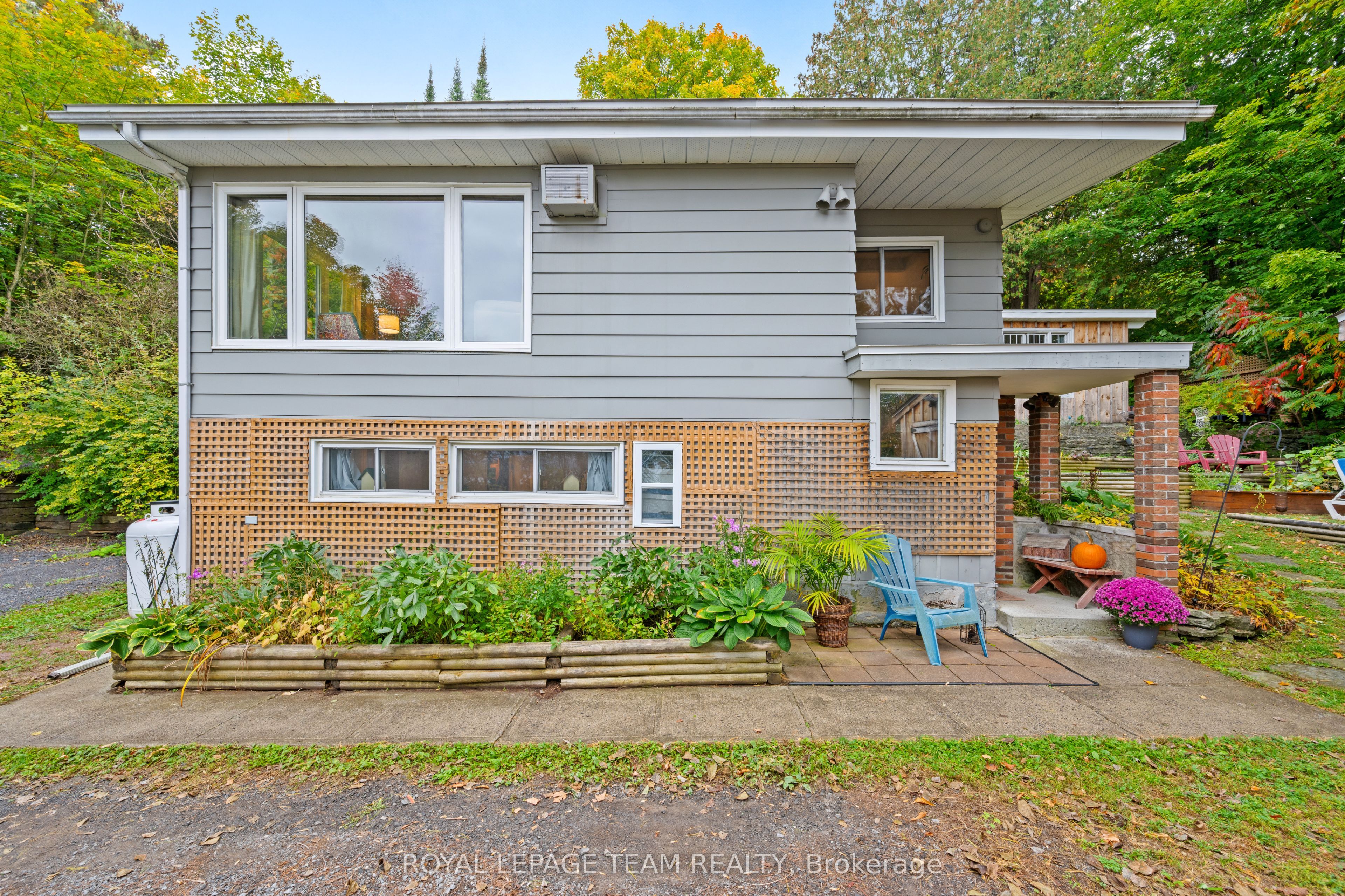4819 Opeongo Road Property Photo 1
