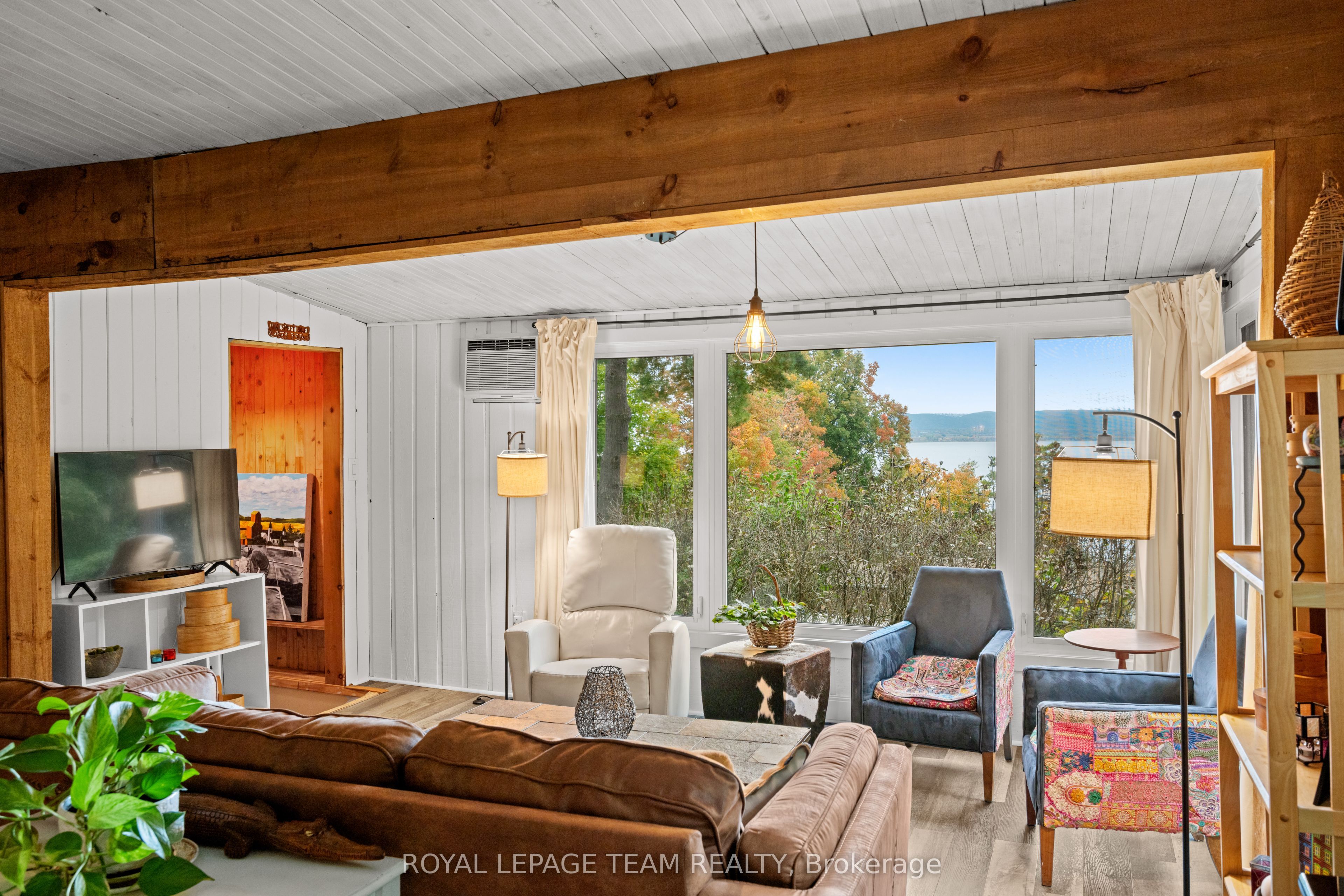 4819 Opeongo Road Property Photo 8