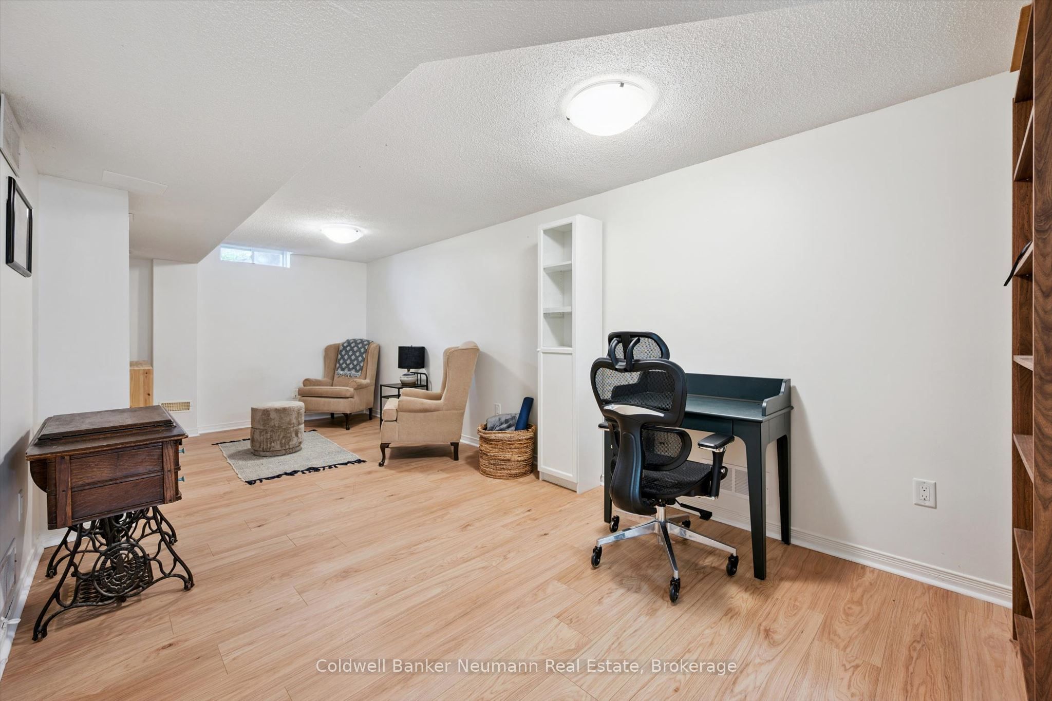 39 Ptarmigan Drive 5 Property Photo 21