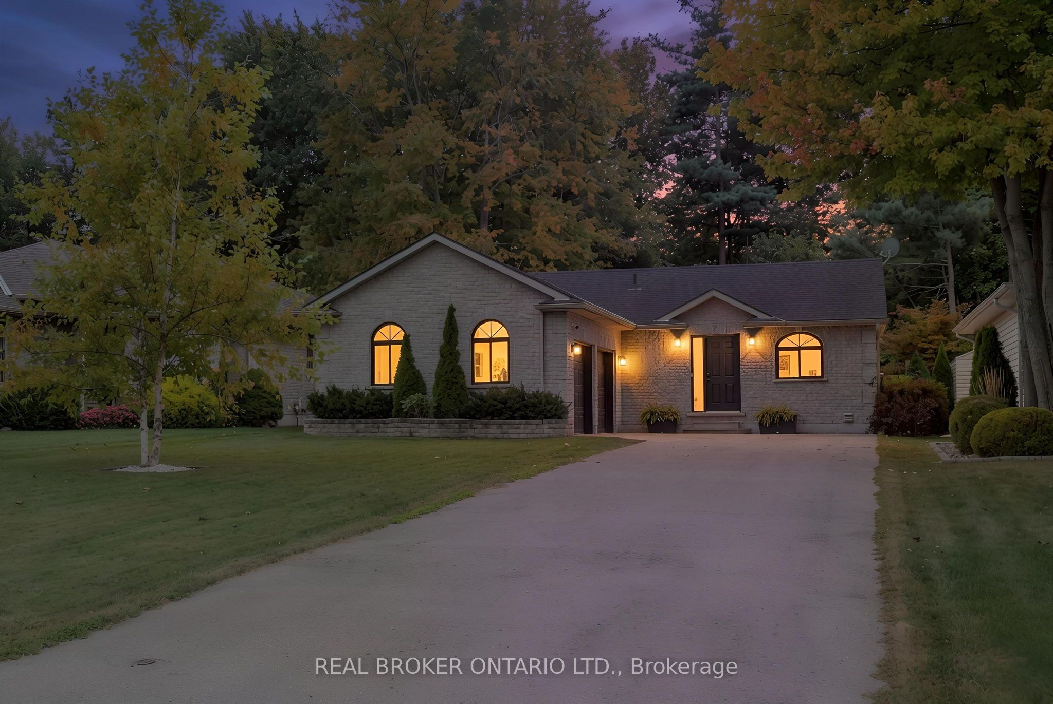 53 Hawtrey Road N Property Photo 1