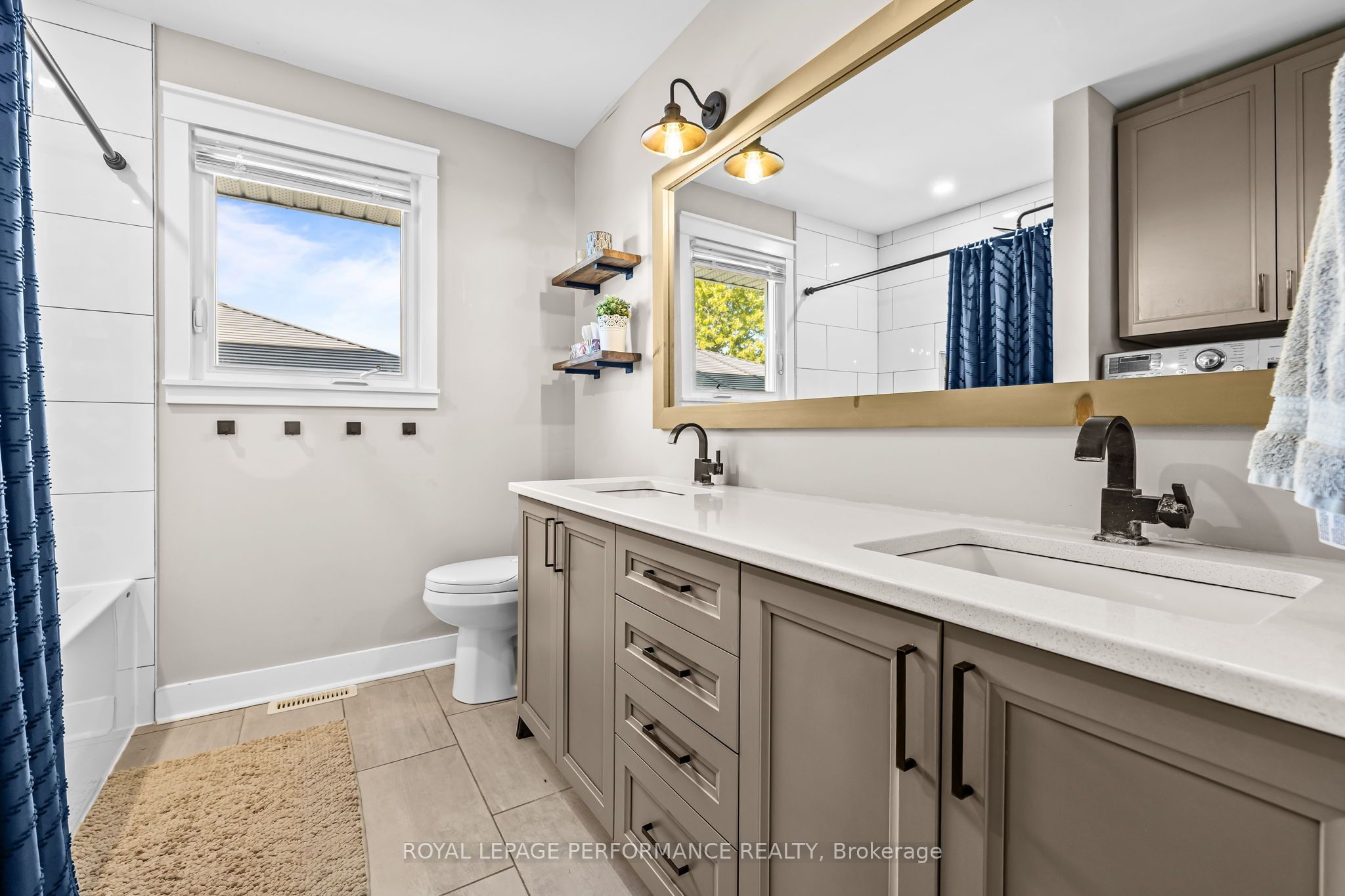 1897 Champlain Road Property Photo 18