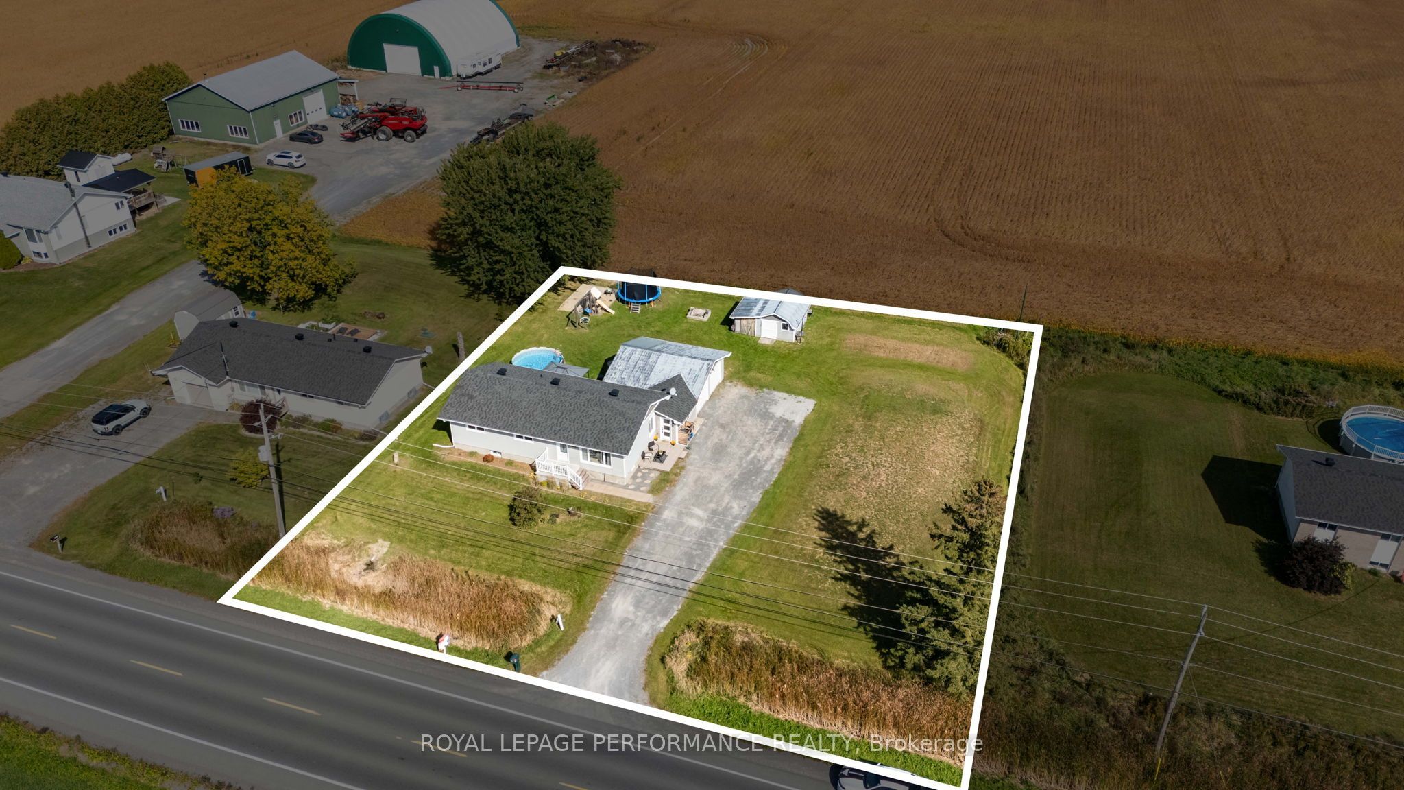 1897 Champlain Road Property Photo 38