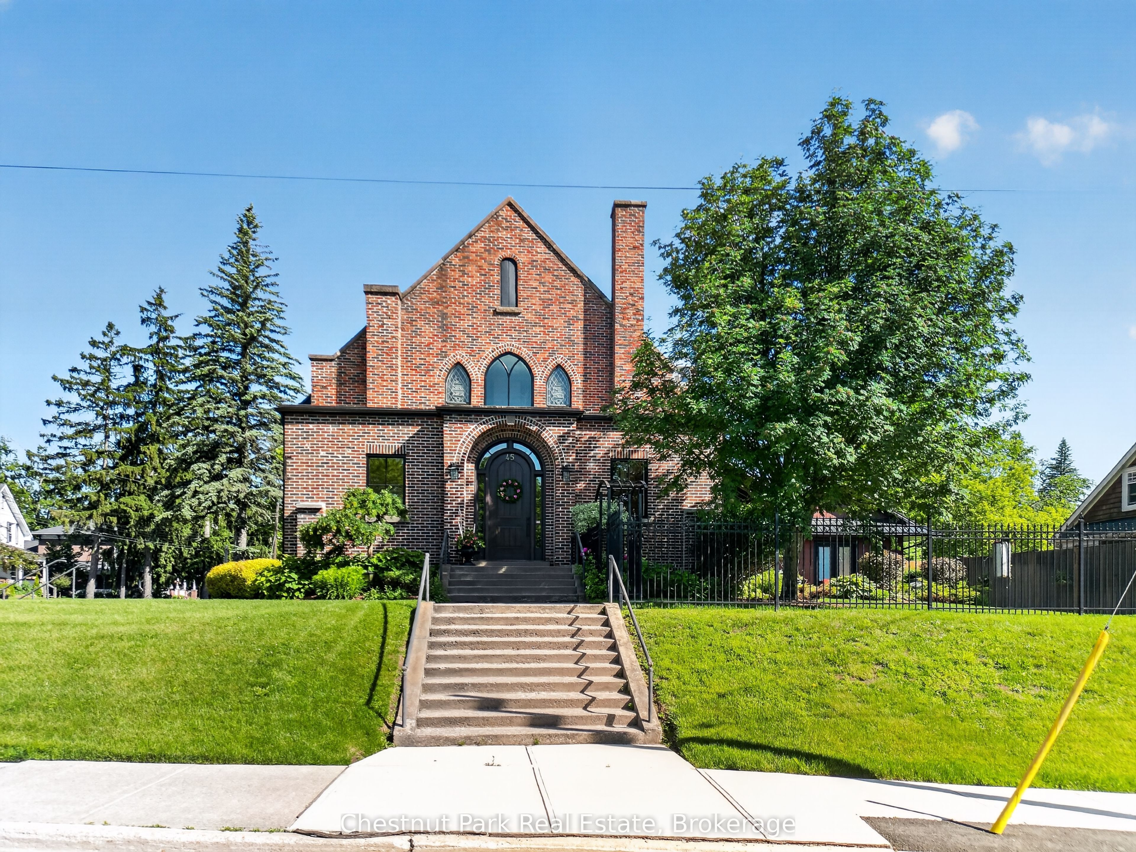 45 McMurray Street