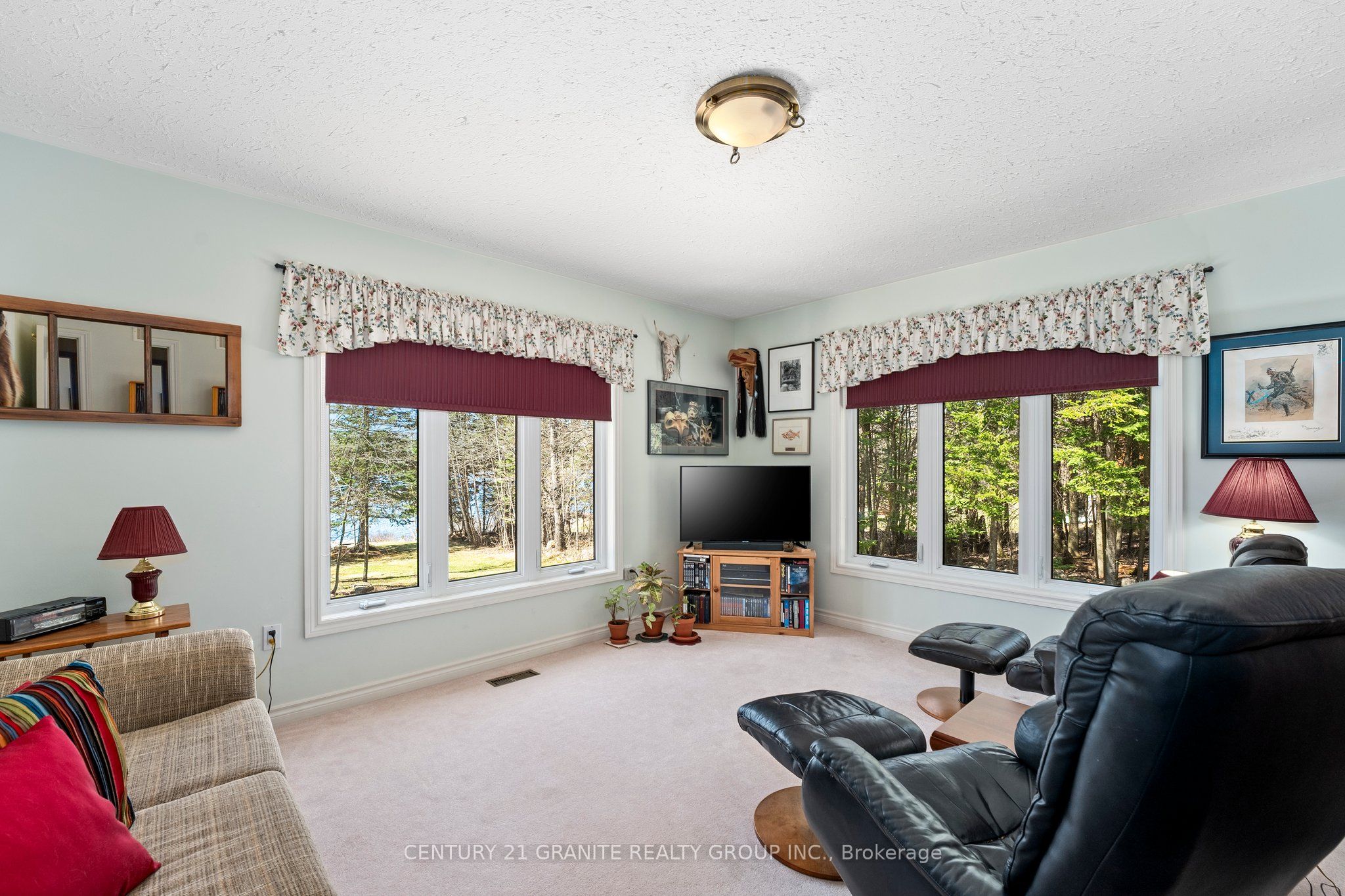 54 Cedar Drive Property Photo 11