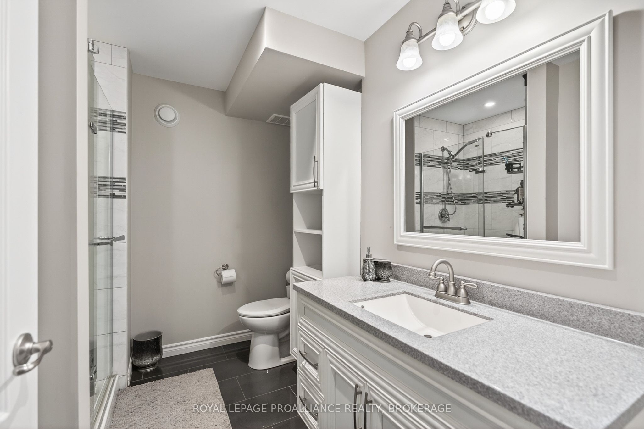 1153 Escala Crescent Property Photo 39