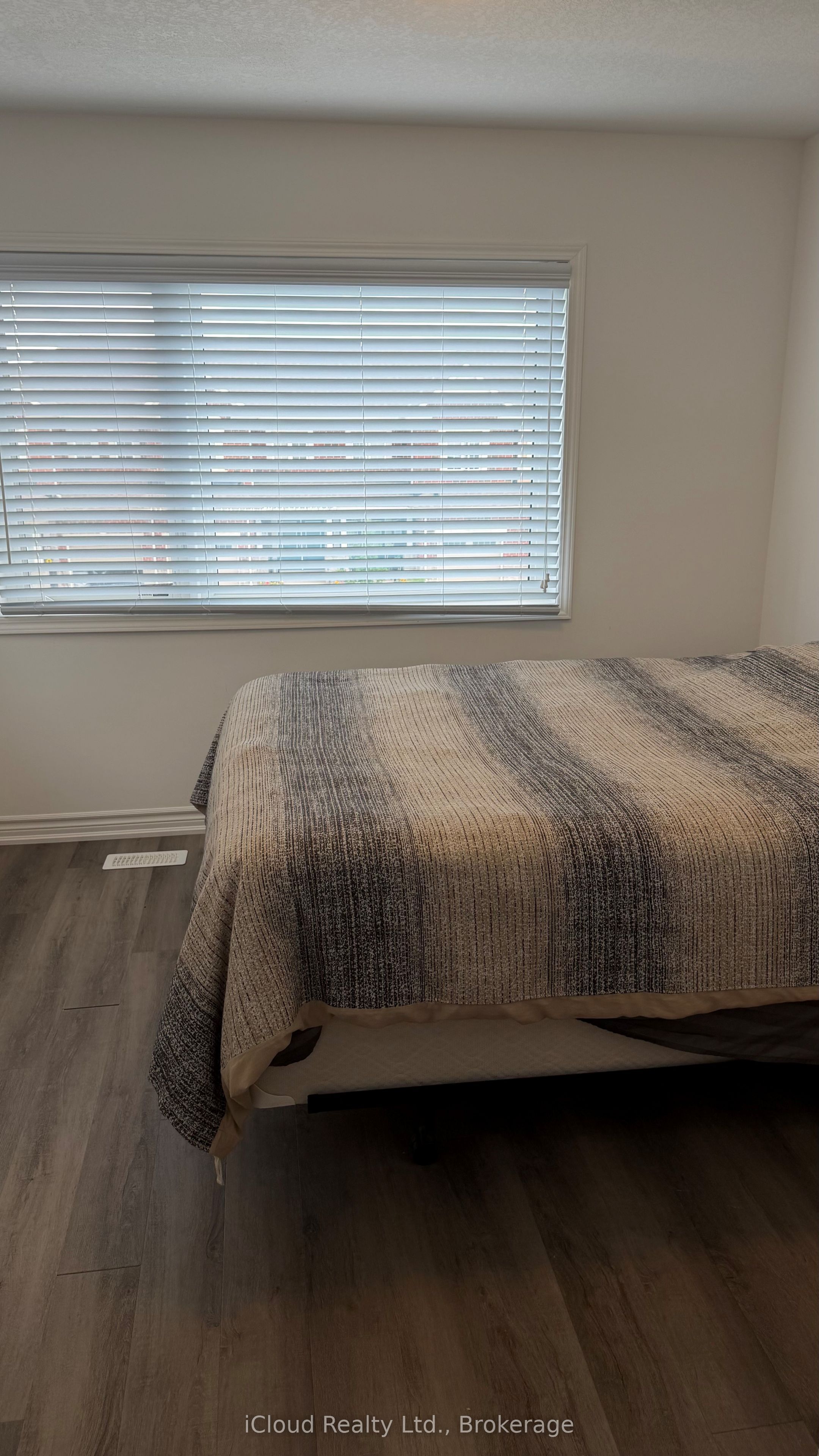 74 Forestwalk Street Property Photo 17