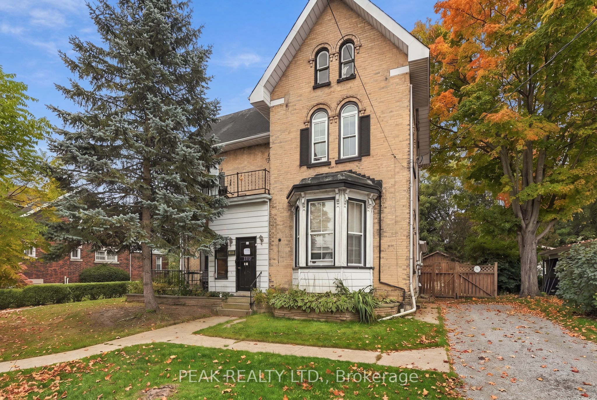 107 Cayley Street Property Photo 6