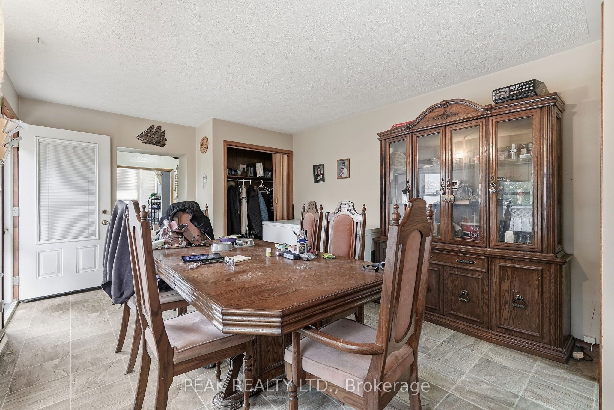 107 Cayley Street Property Photo 10