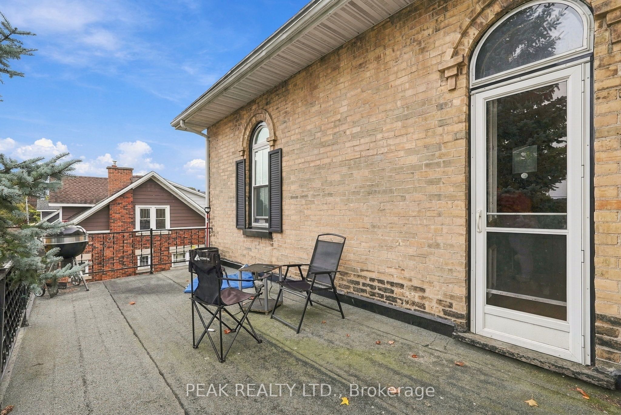 107 Cayley Street Property Photo 13