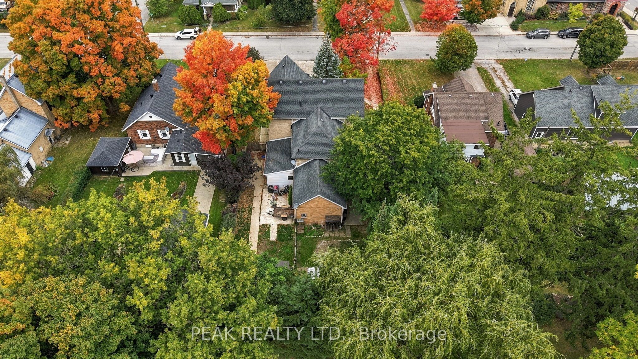107 Cayley Street Property Photo 43