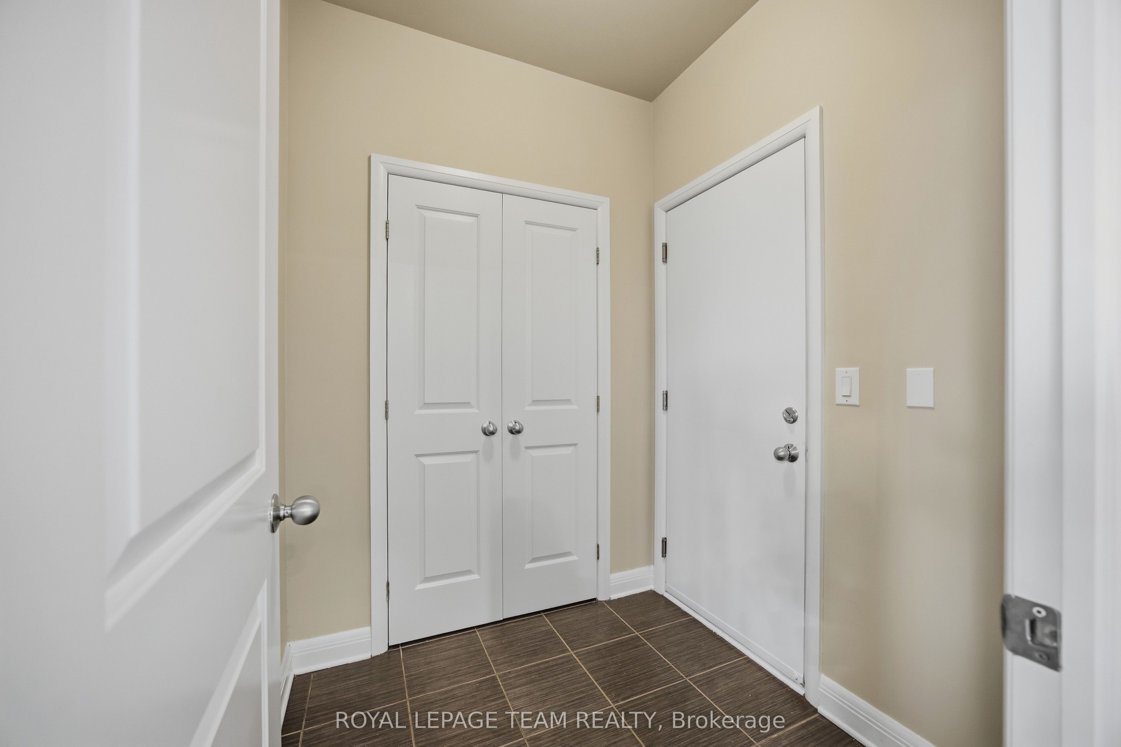 373 Huntsville Drive Property Photo 20