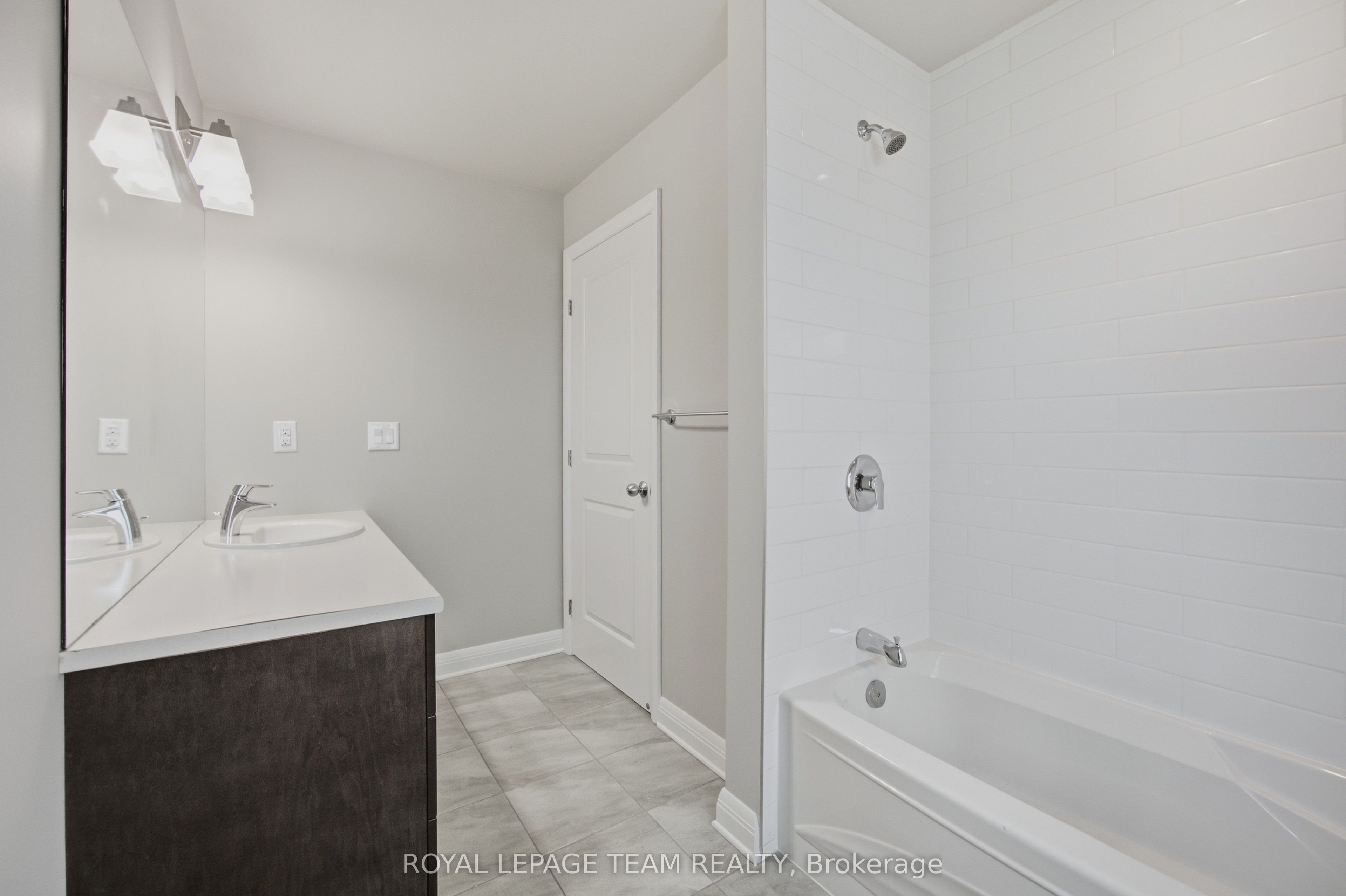 373 Huntsville Drive Property Photo 40
