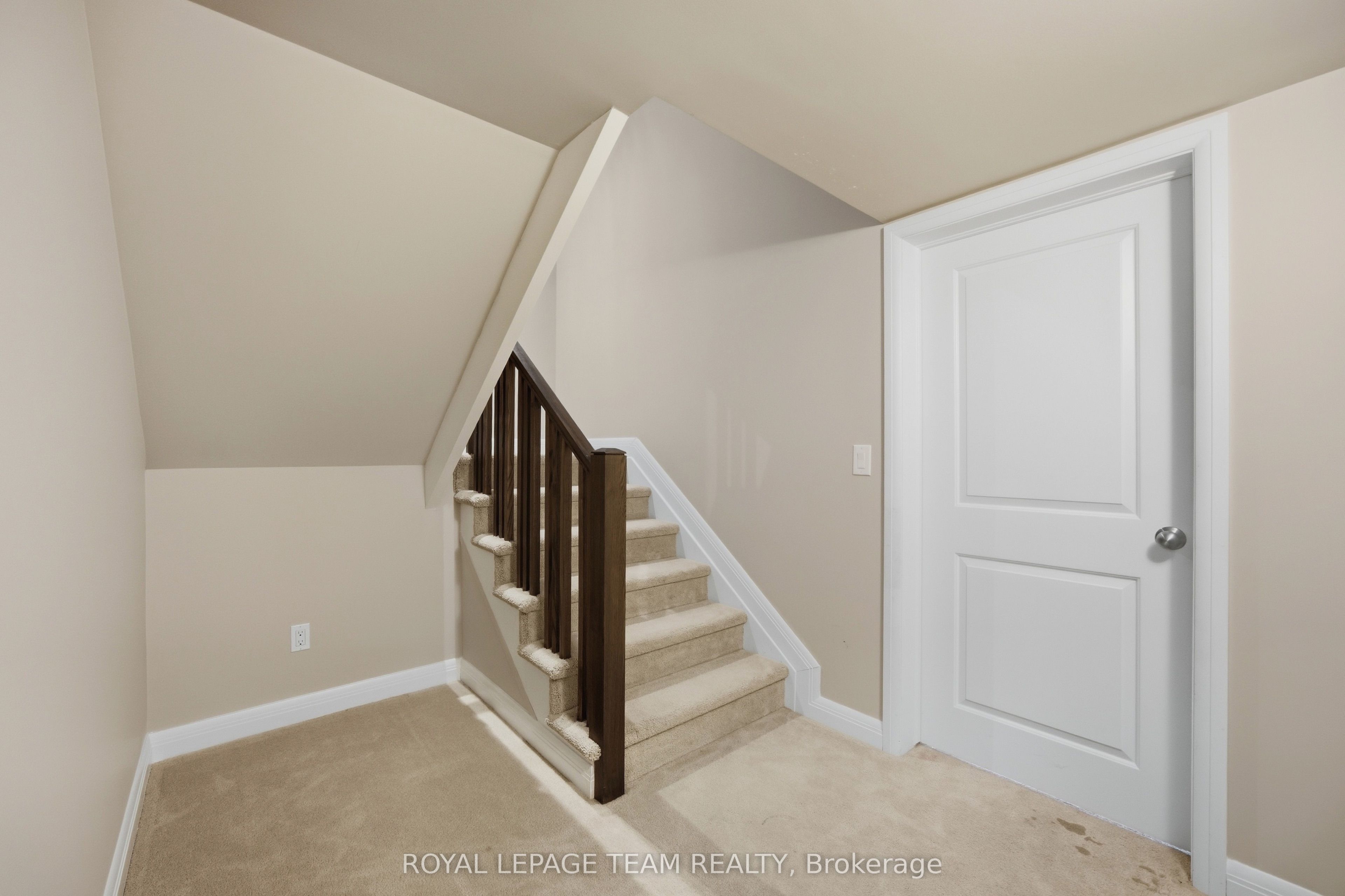 373 Huntsville Drive Property Photo 43