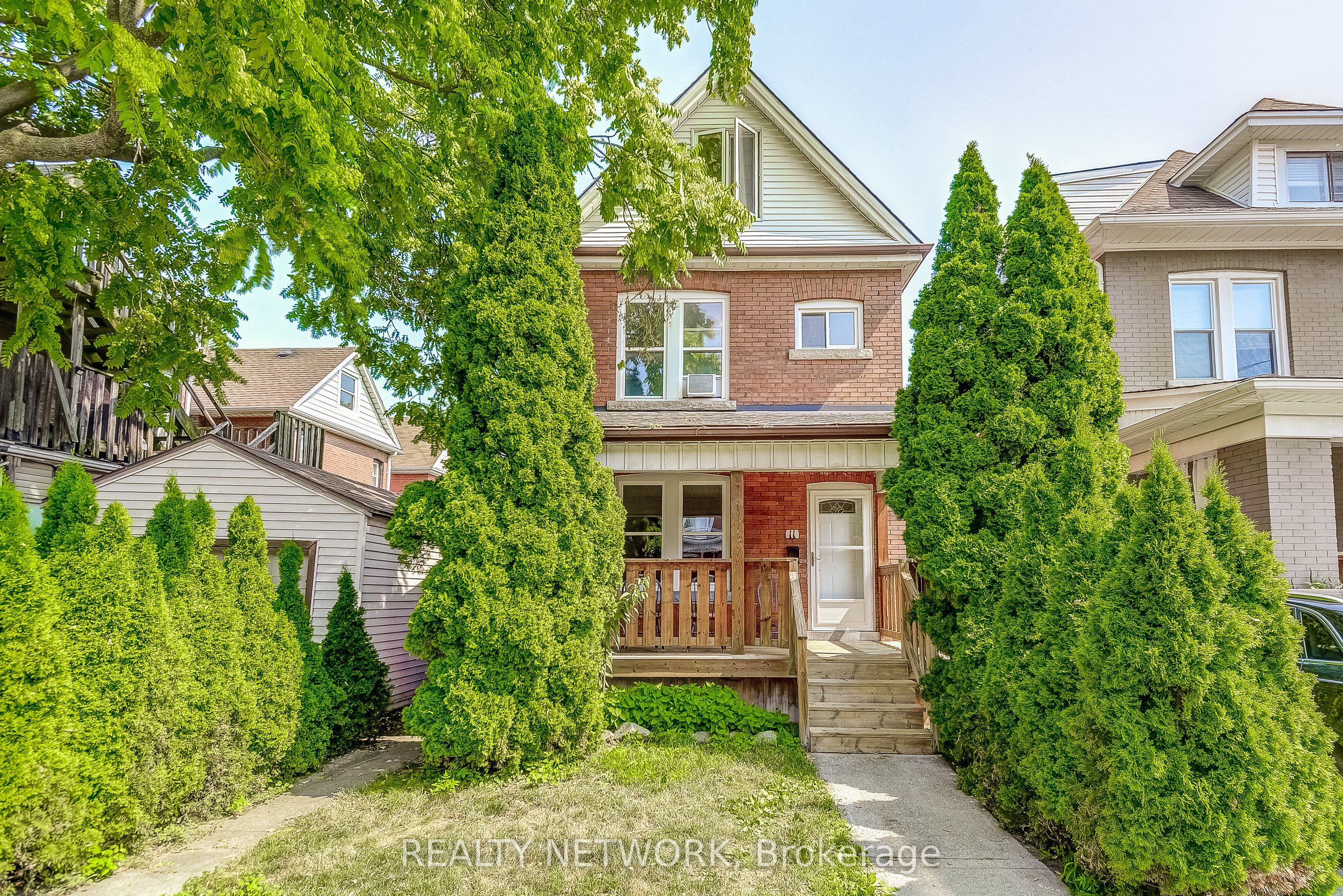 11 Elm Street Property Photo 1
