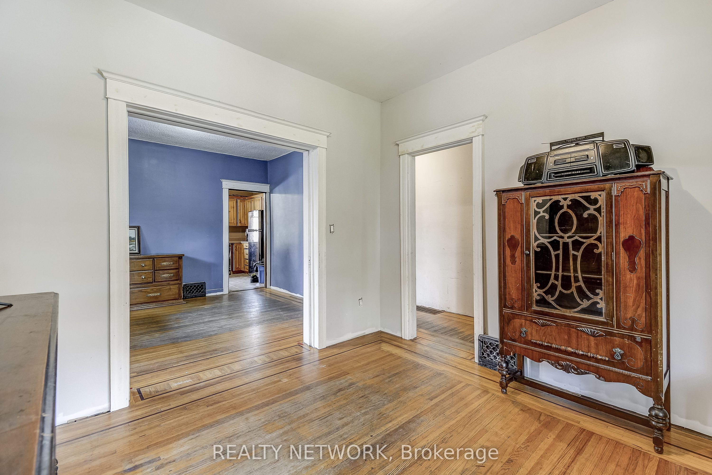 11 Elm Street Property Photo 9
