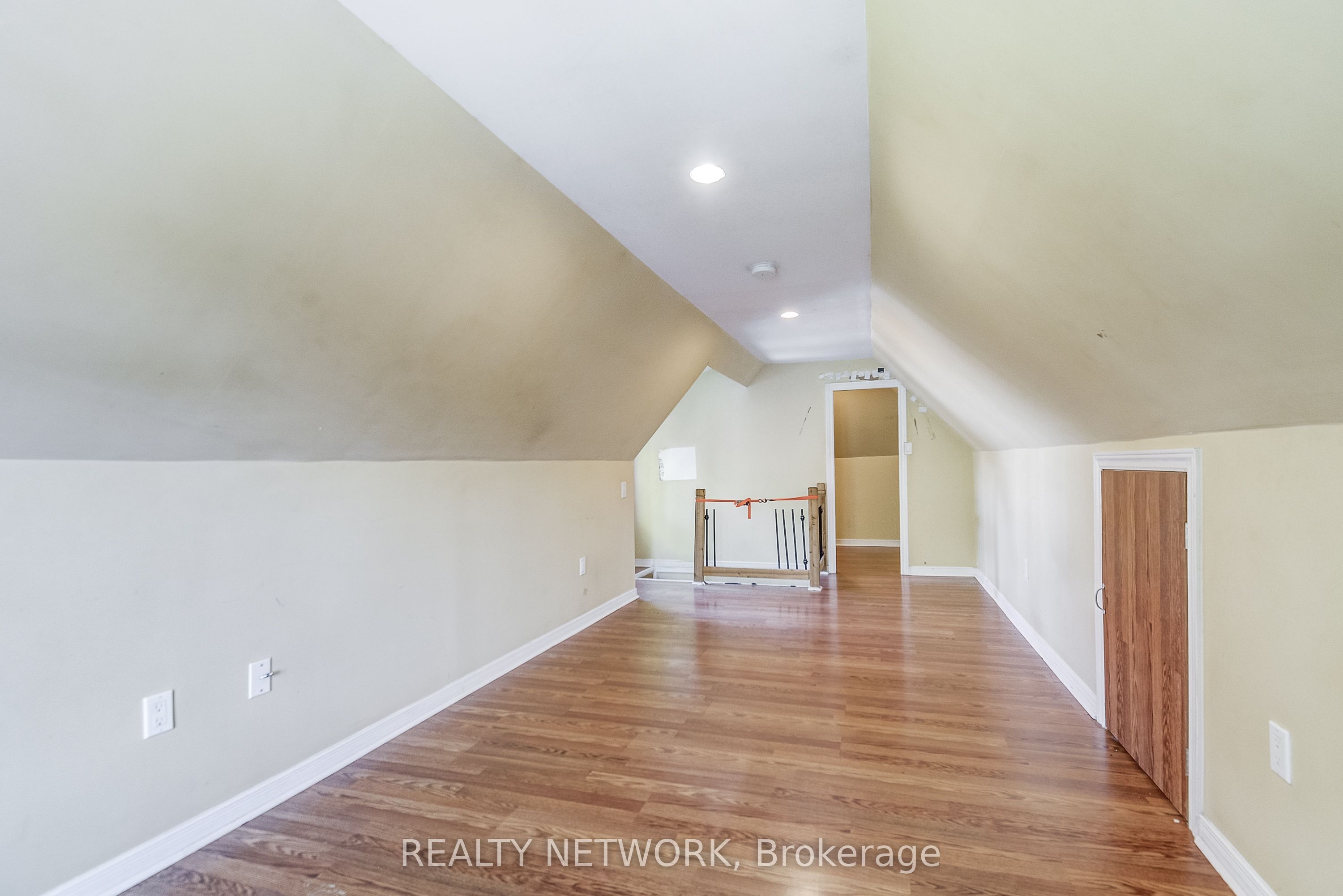 11 Elm Street Property Photo 23
