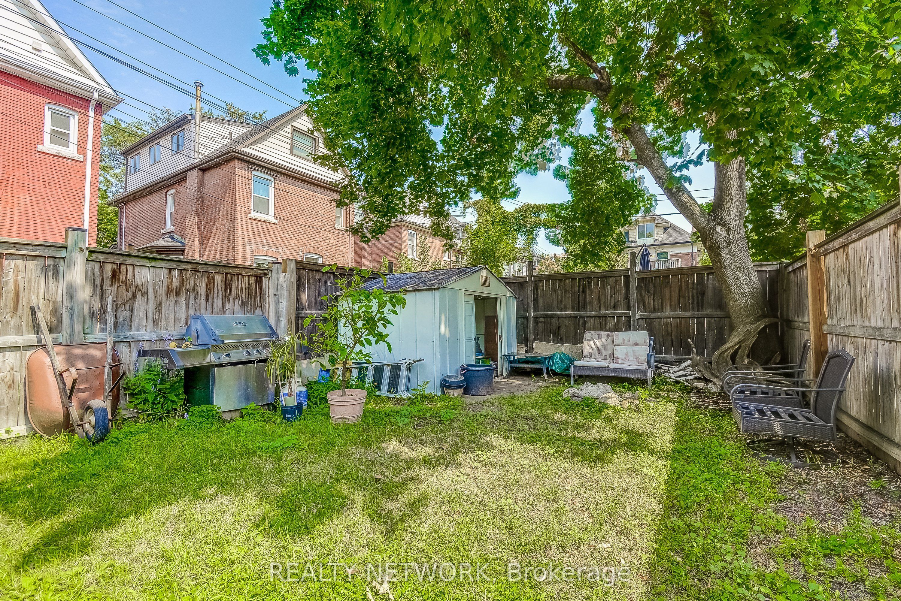 11 Elm Street Property Photo 24