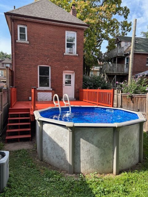 11 Elm Street Property Photo 28