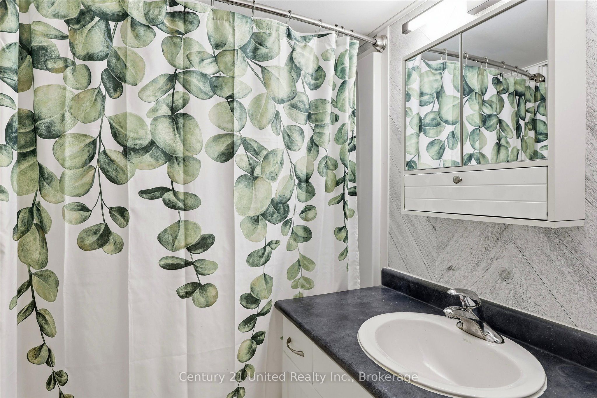 740 Serpent Mounds - 7 Poplar Drive Property Photo 9