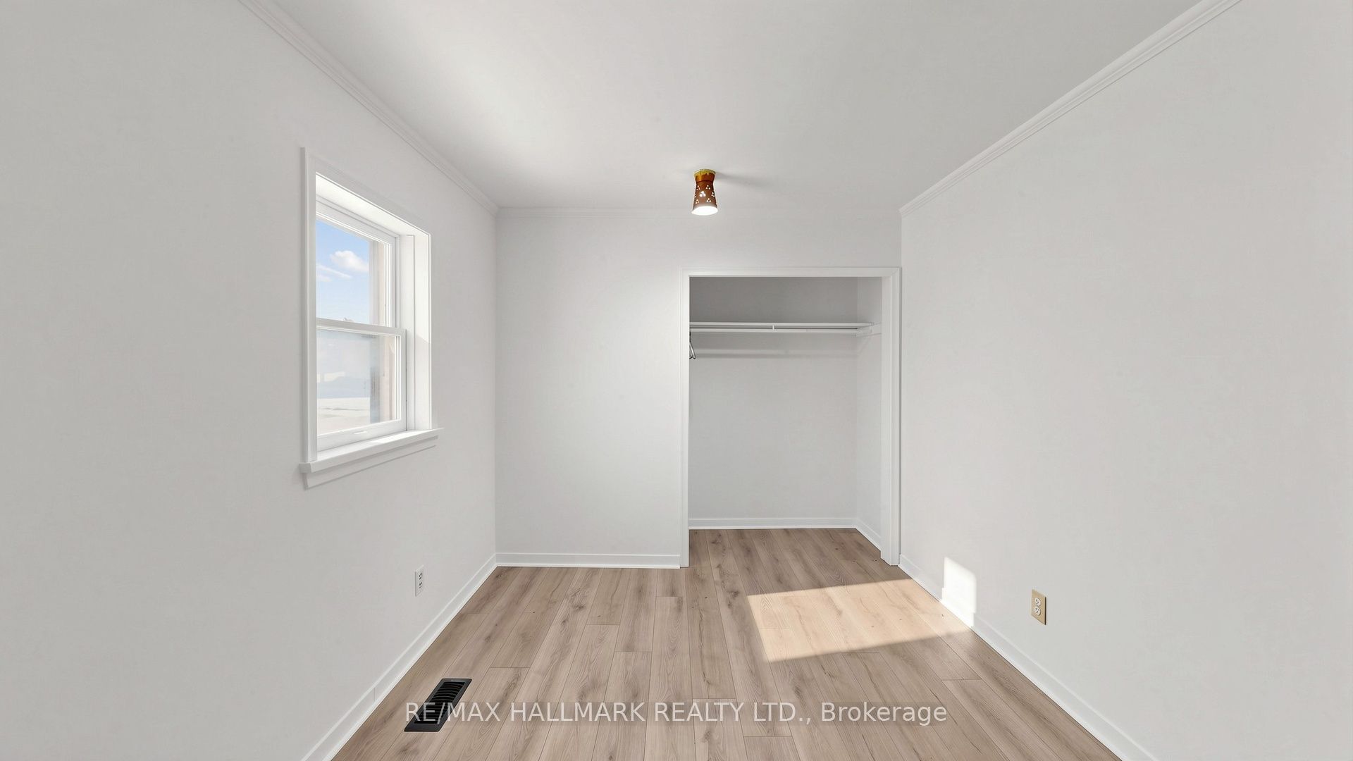 86 Queen Street Property Photo 21
