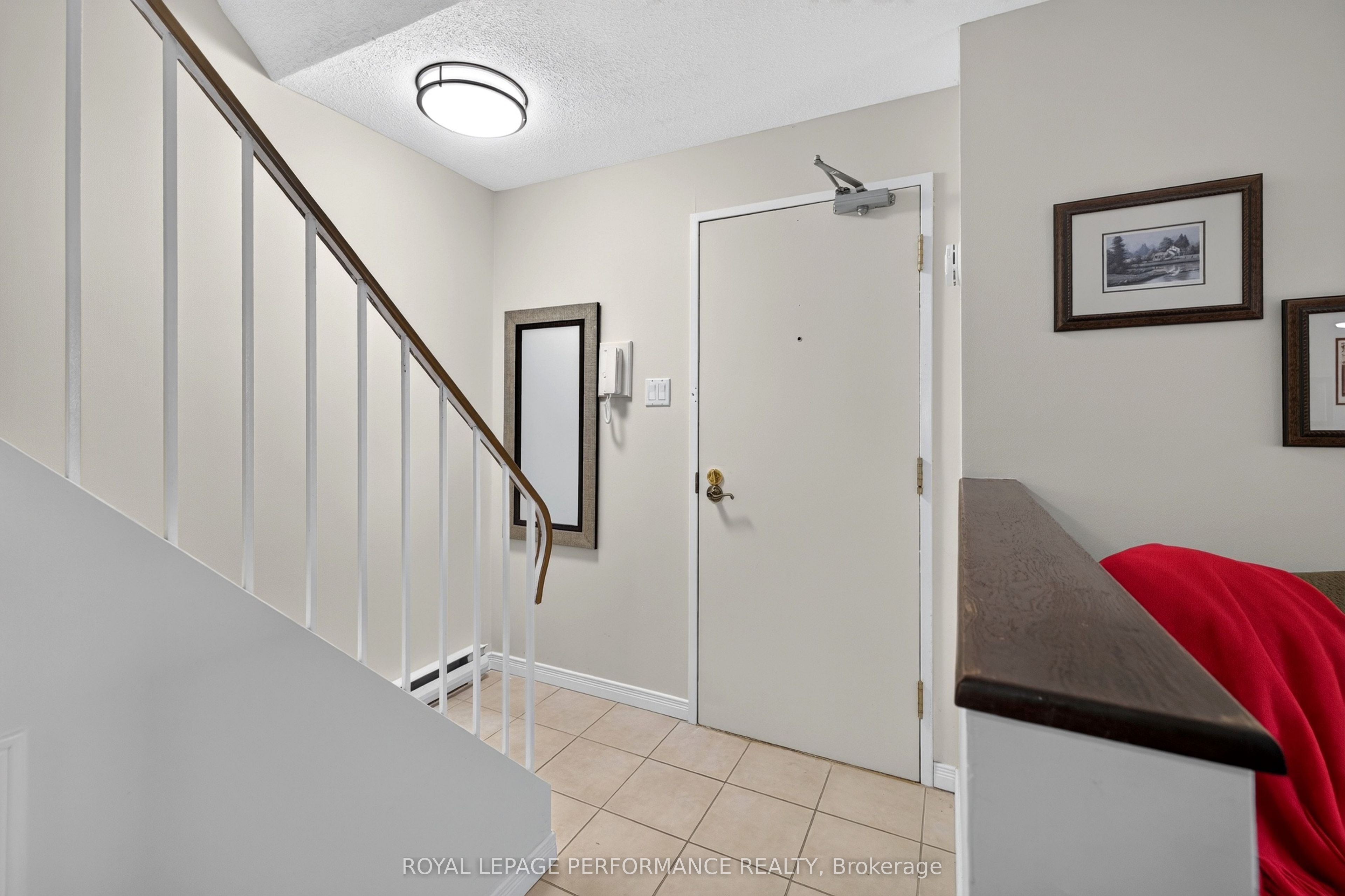 18 Sweetbriar Circle 7 Property Photo 5