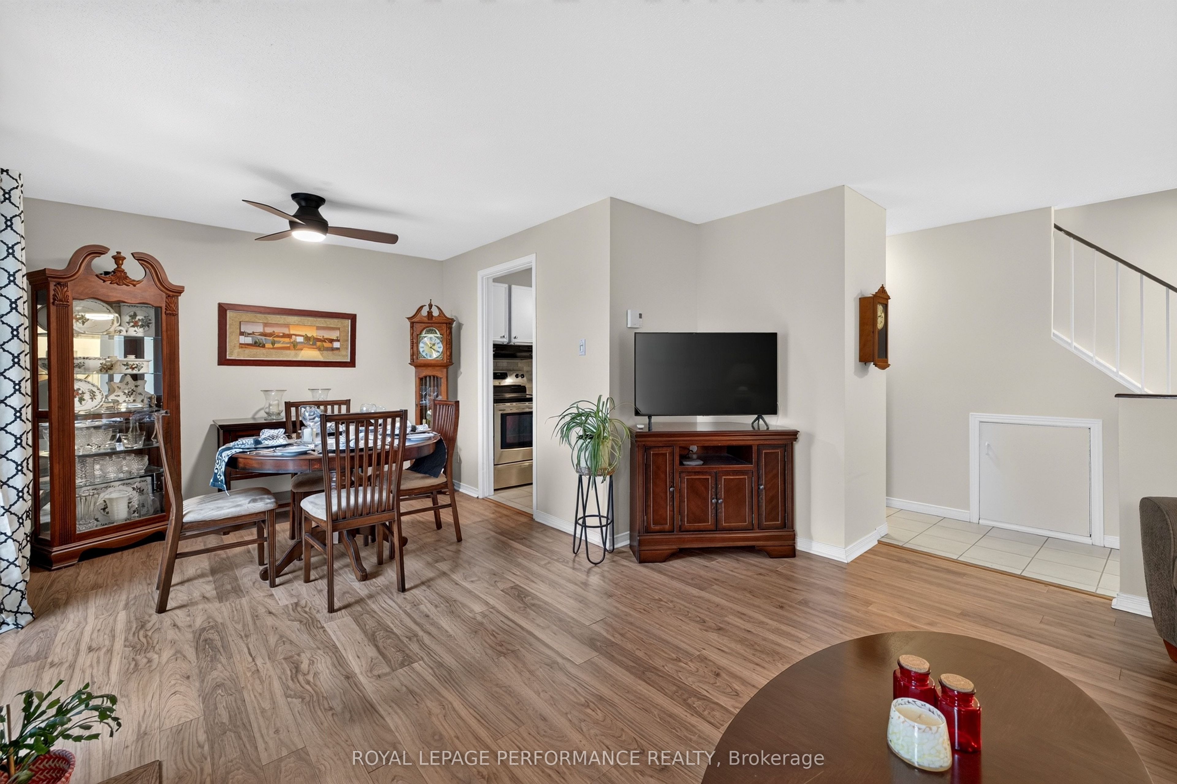 18 Sweetbriar Circle 7 Property Photo 9