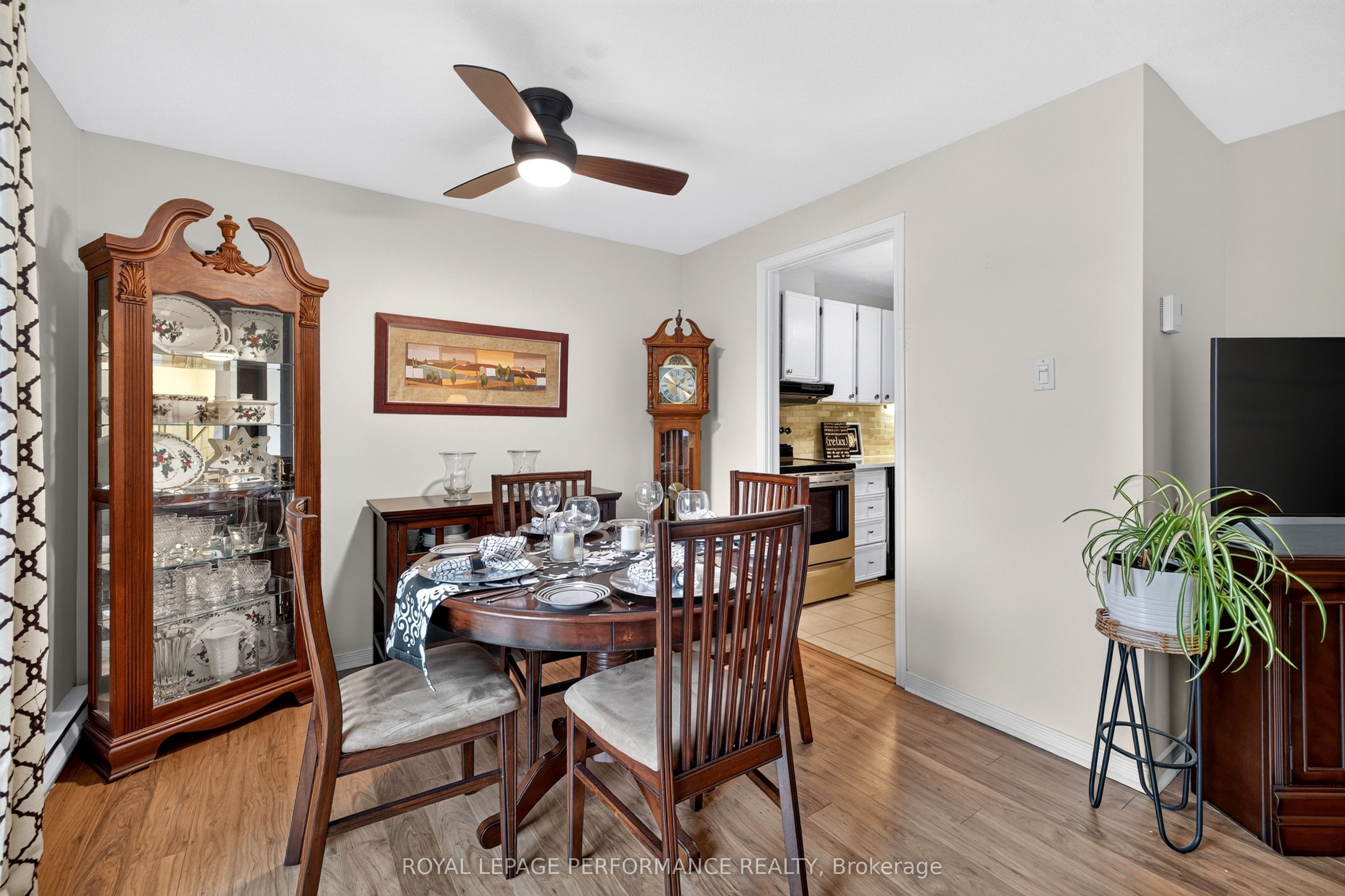 18 Sweetbriar Circle 7 Property Photo 14