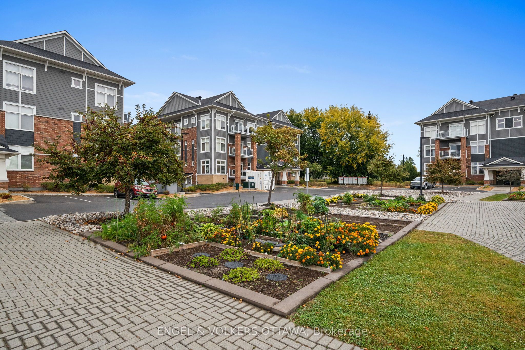 244 Mullin Private Property Photo 26