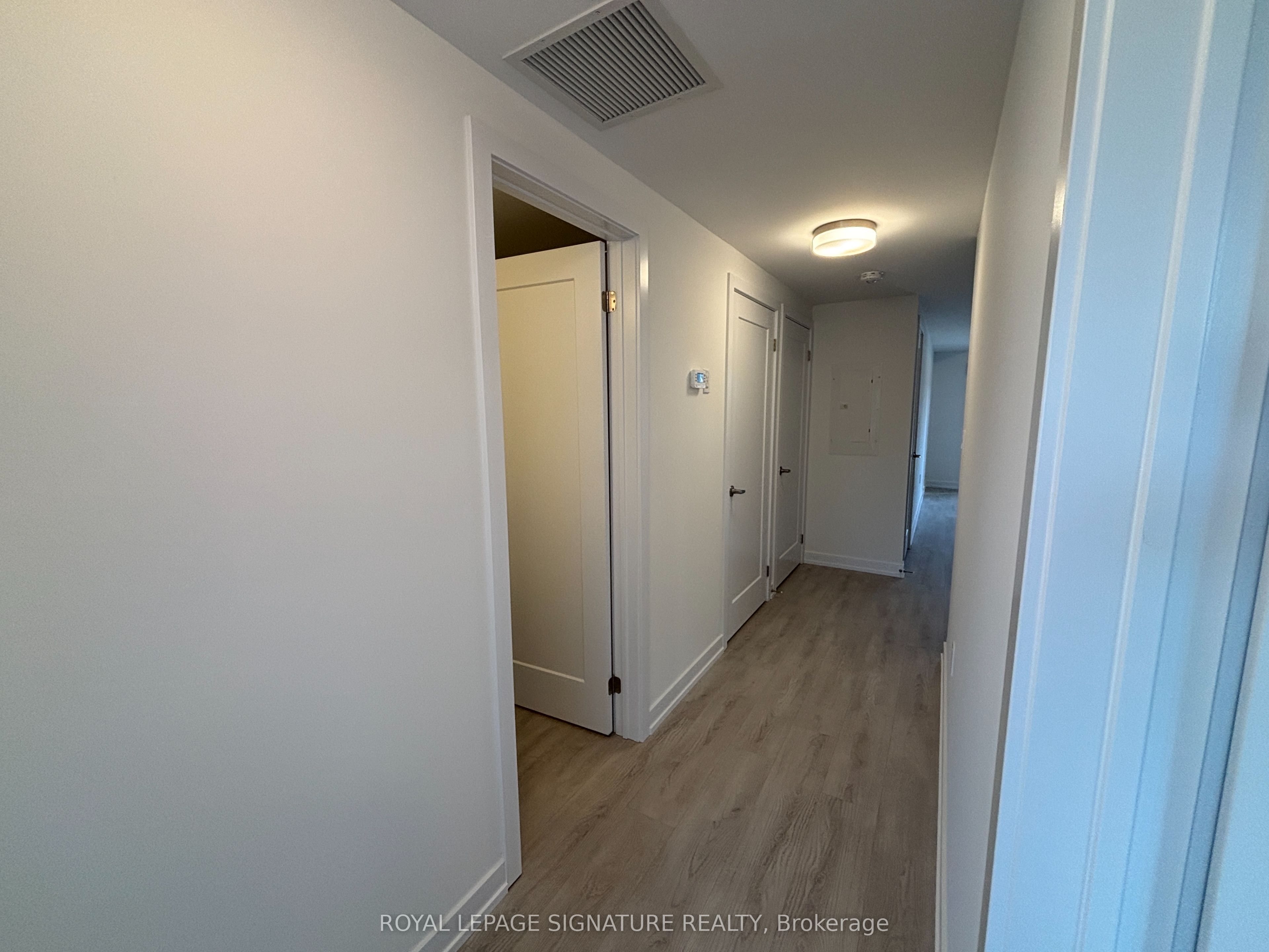 42 Lowes Road W 16 Property Photo 14