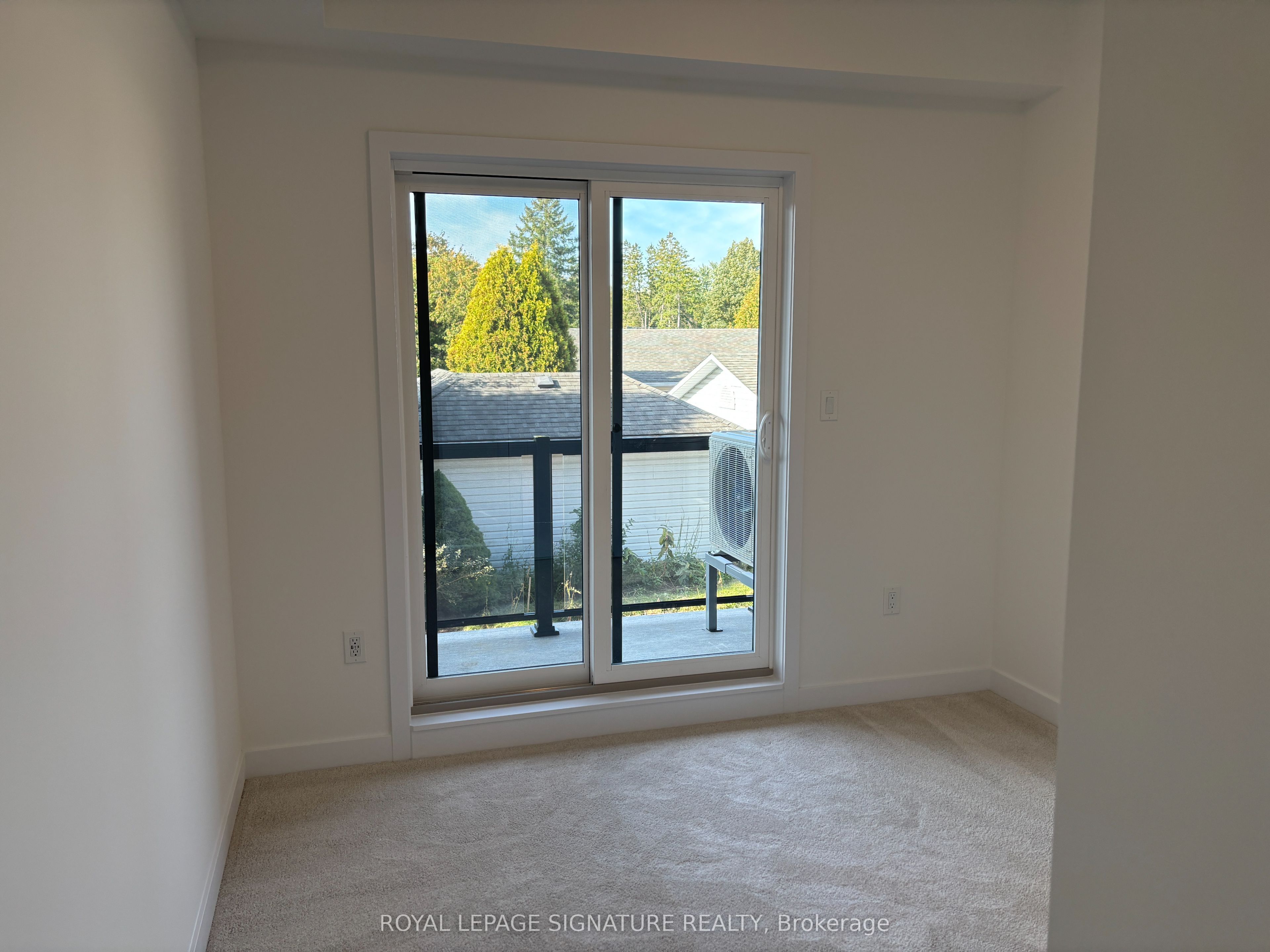 42 Lowes Road W 16 Property Photo 19