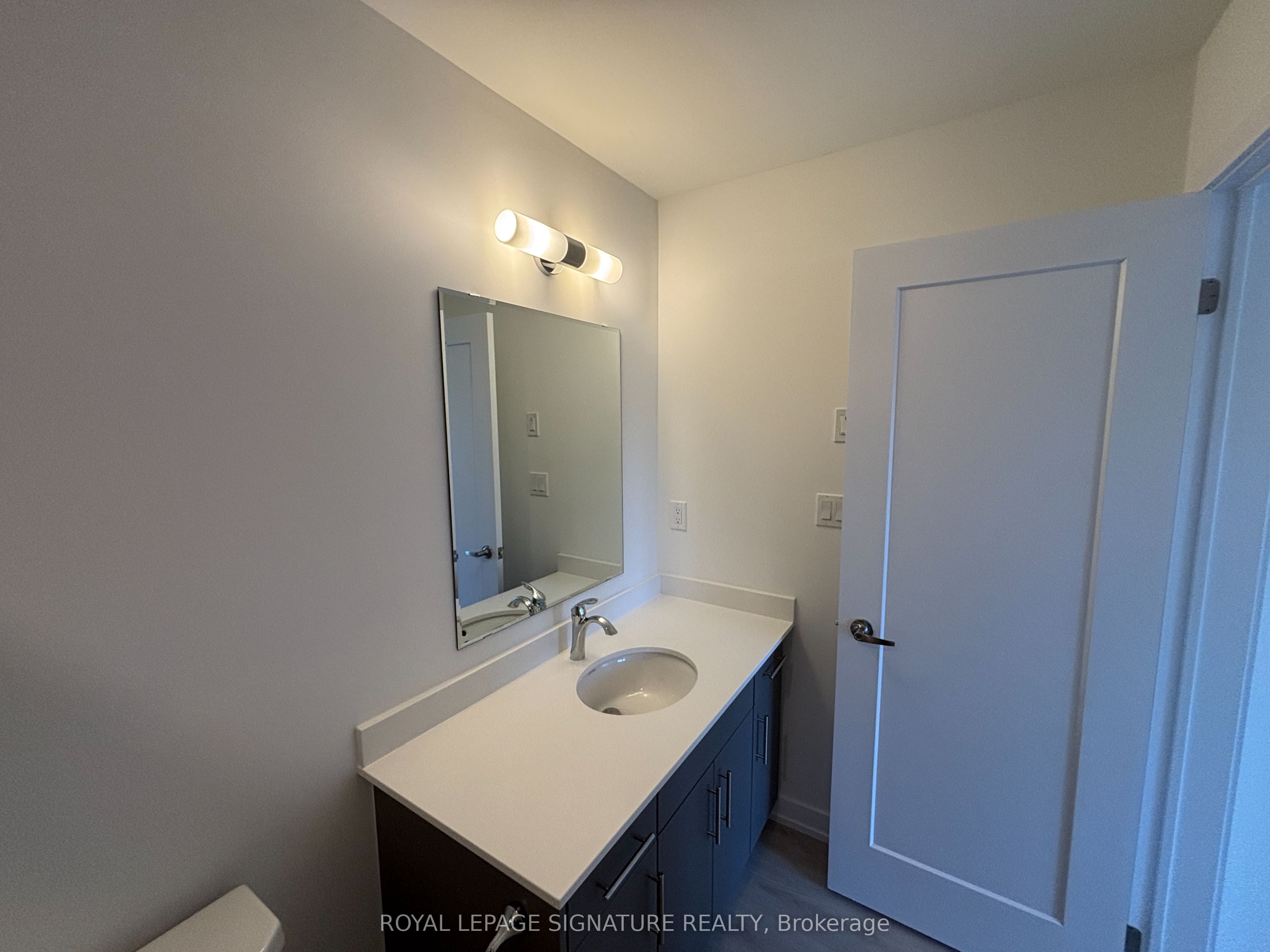 42 Lowes Road W 16 Property Photo 21
