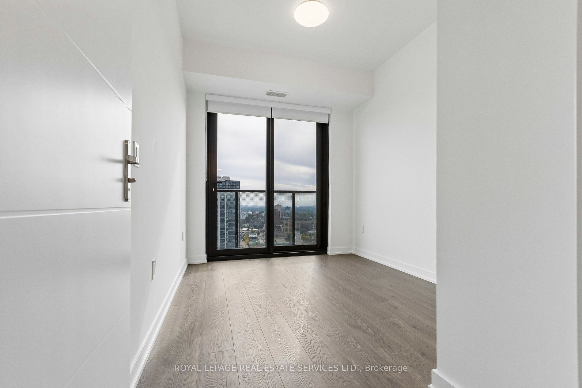 30 Francis Street S 2408 Property Photo 25