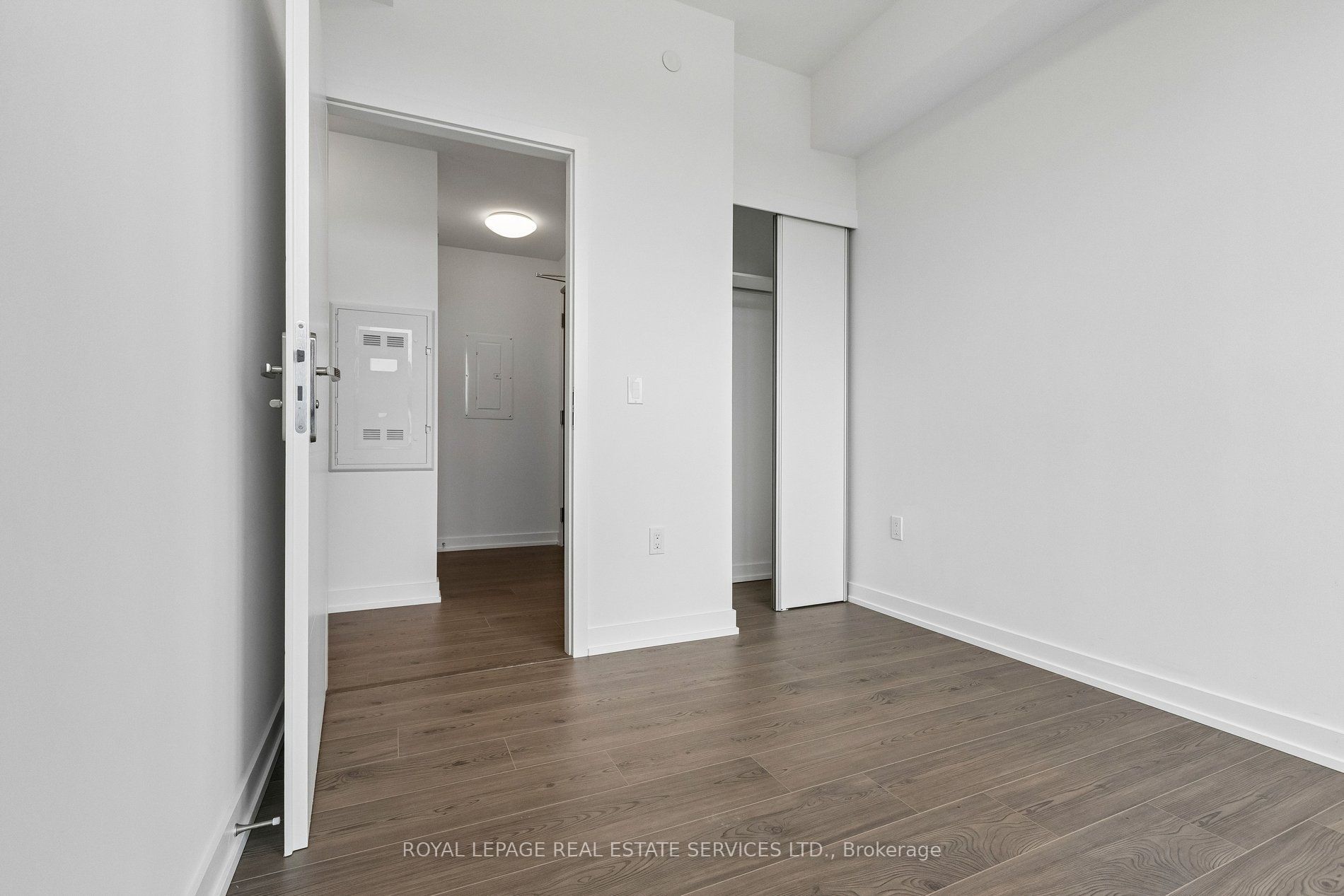 30 Francis Street S 2408 Property Photo 28