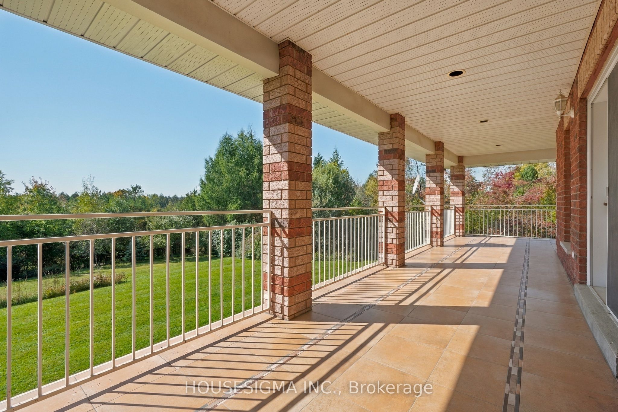 955409 7th Line Ehs Property Photo 31