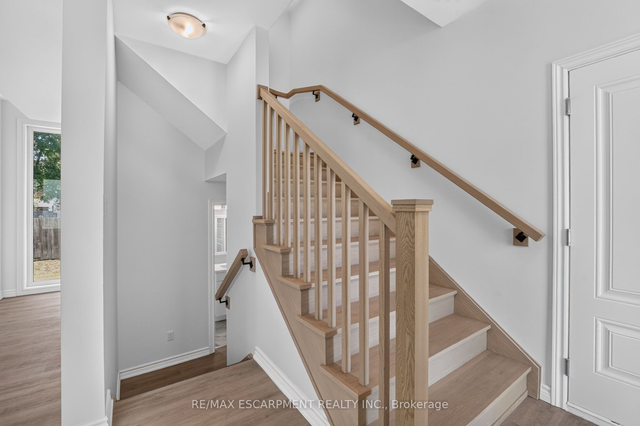 203 Park Street Property Photo 20