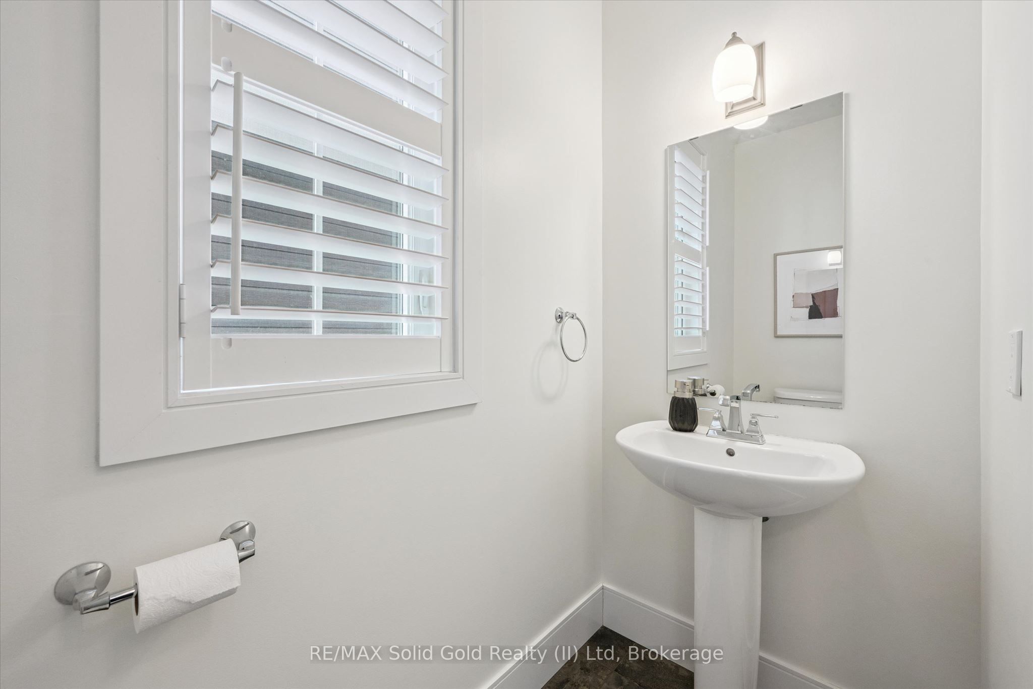 153 Yellow Birch Crescent Property Photo 16