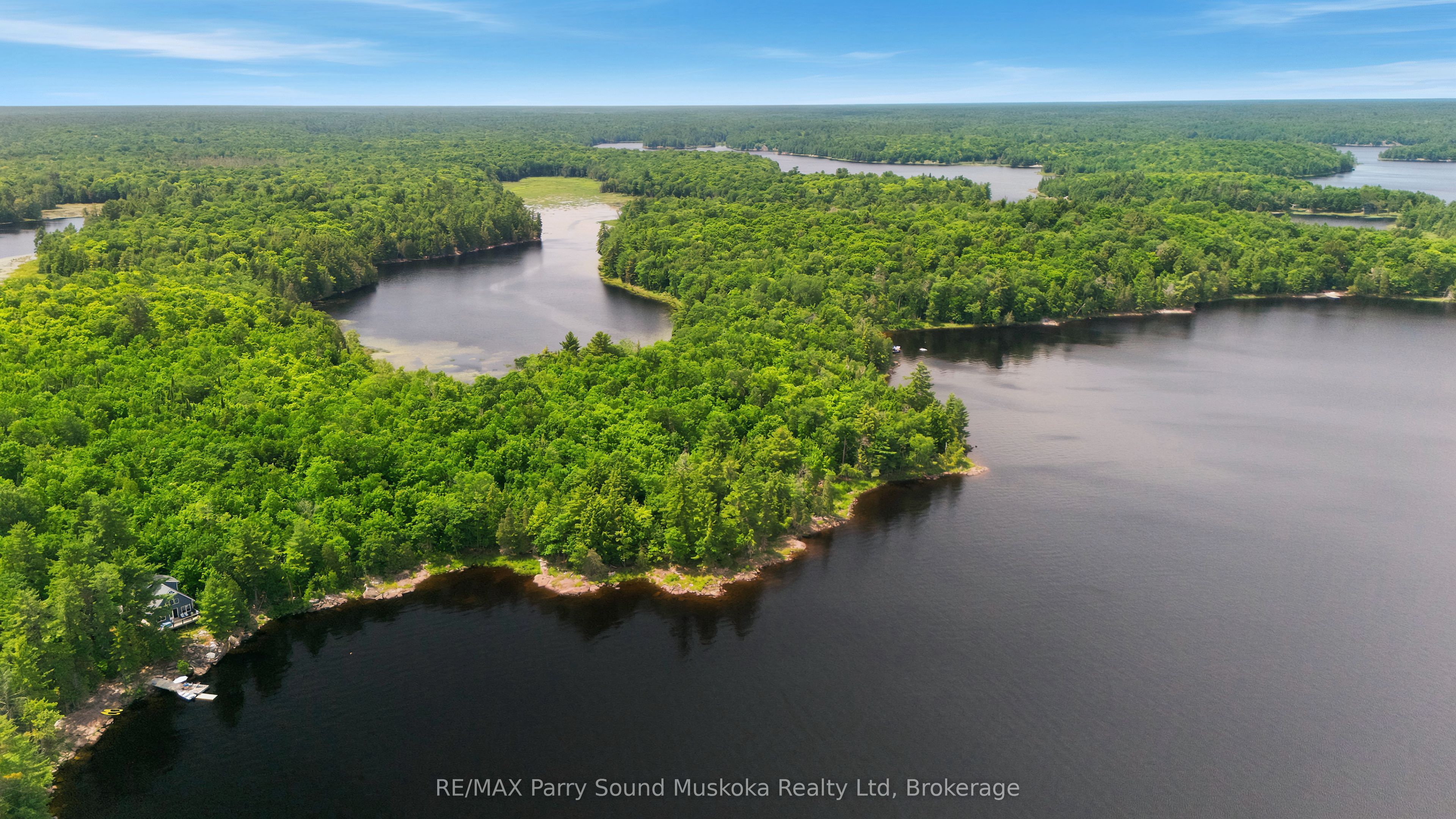 4 W/a Lake Wahwashkesh Property Photo 5