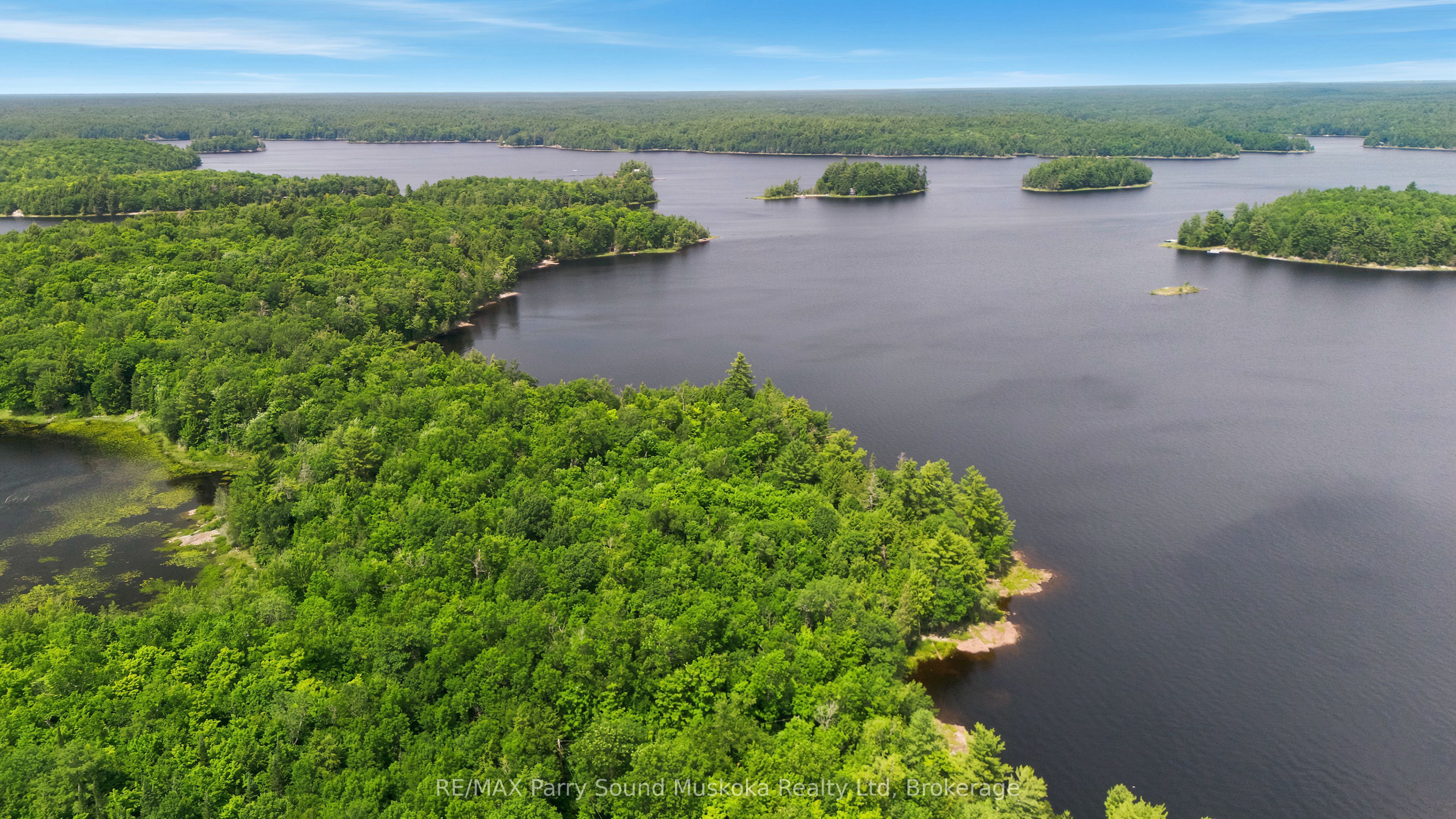 6 W/a Lake Wahwashkesh Property Photo 6