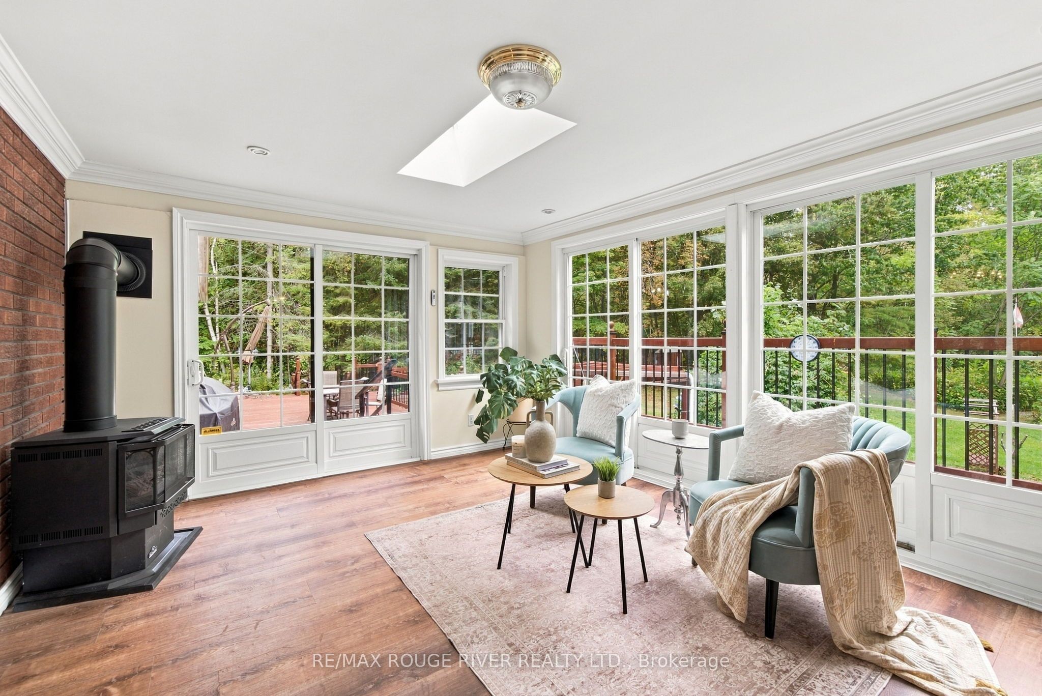 2311 Division Street N Property Photo 16