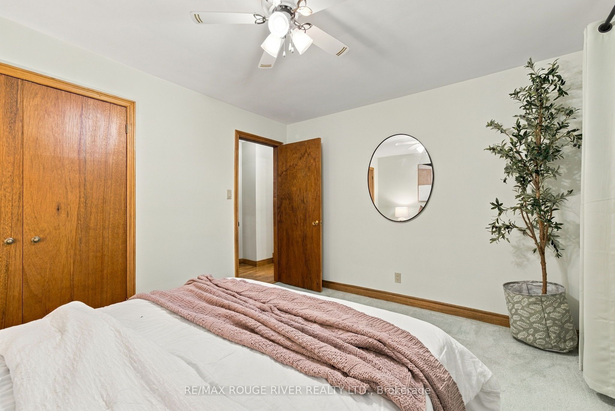 2311 Division Street N Property Photo 26
