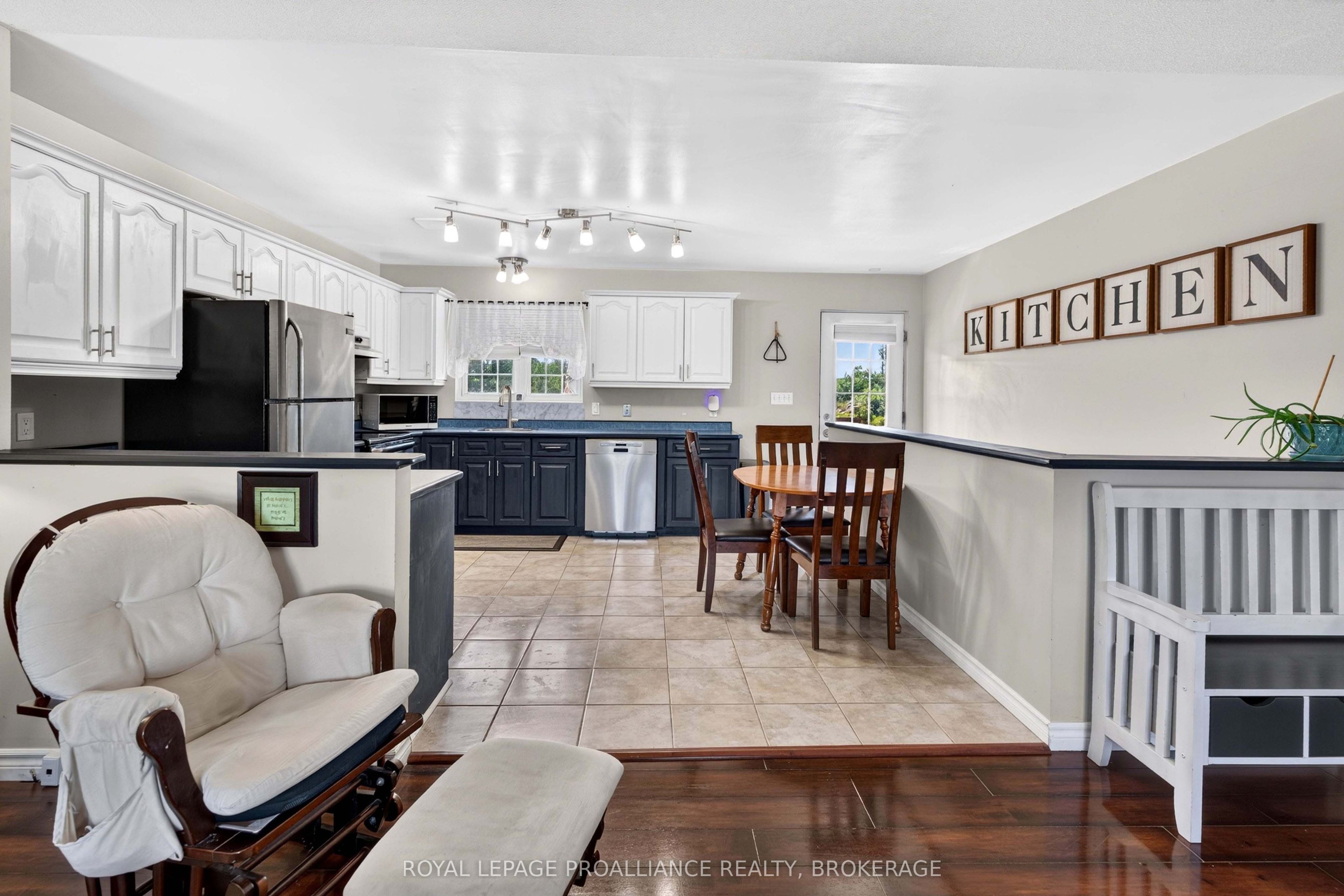 2270 Hitchcock Road Property Photo 13