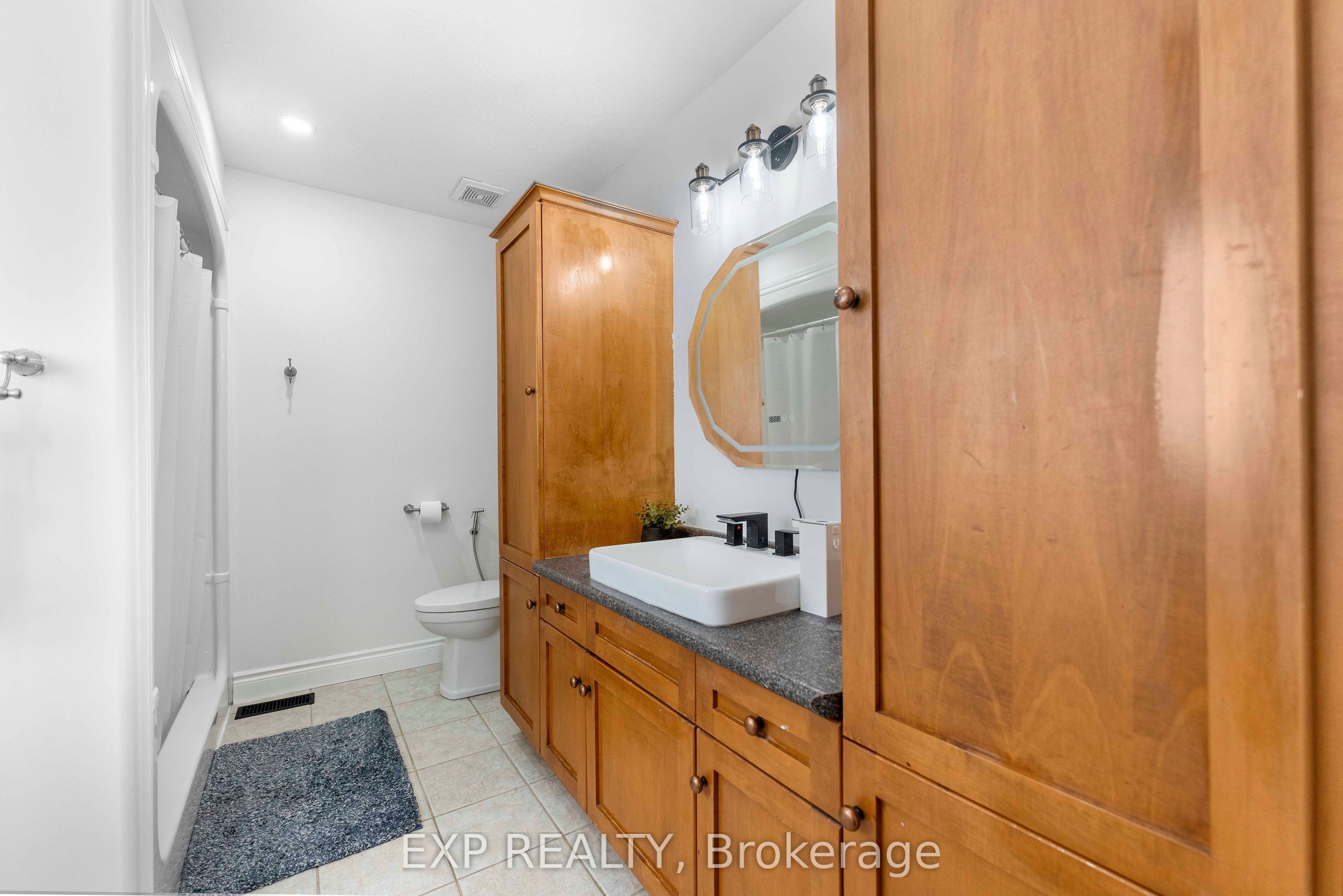 577 Waterton Drive Property Photo 23